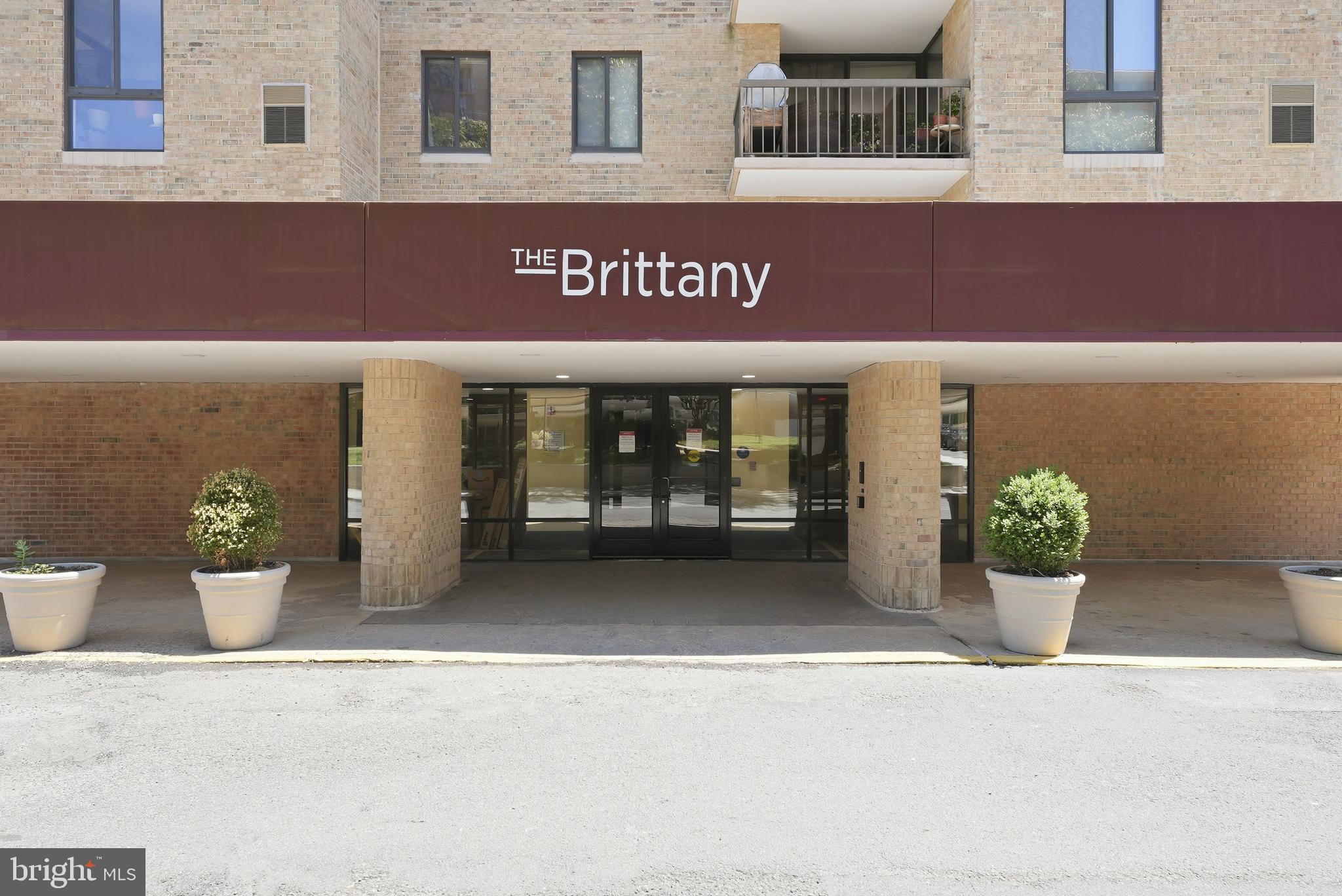 THE BRITTANY - Residential