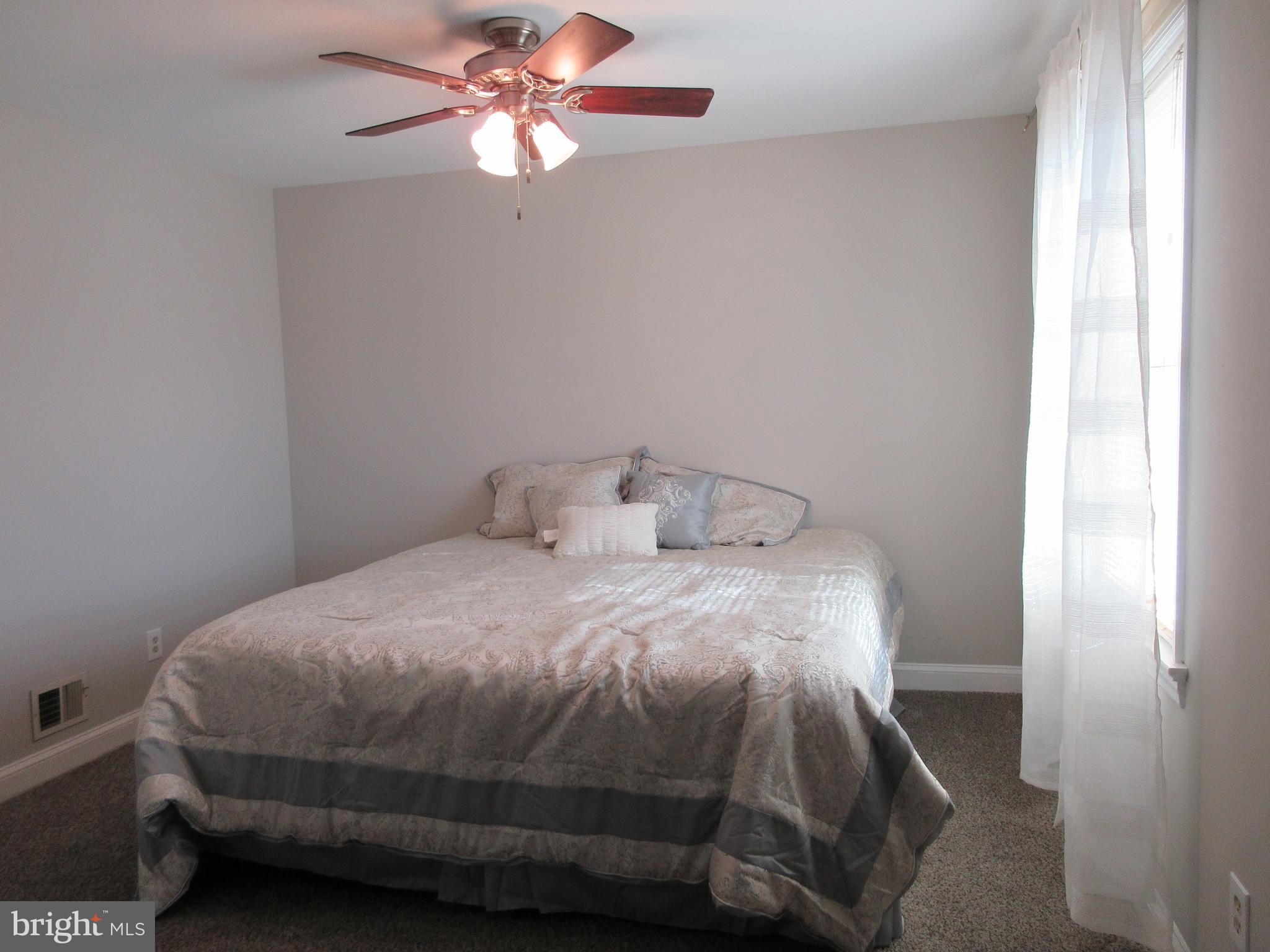 WINDSOR MILL - Residential