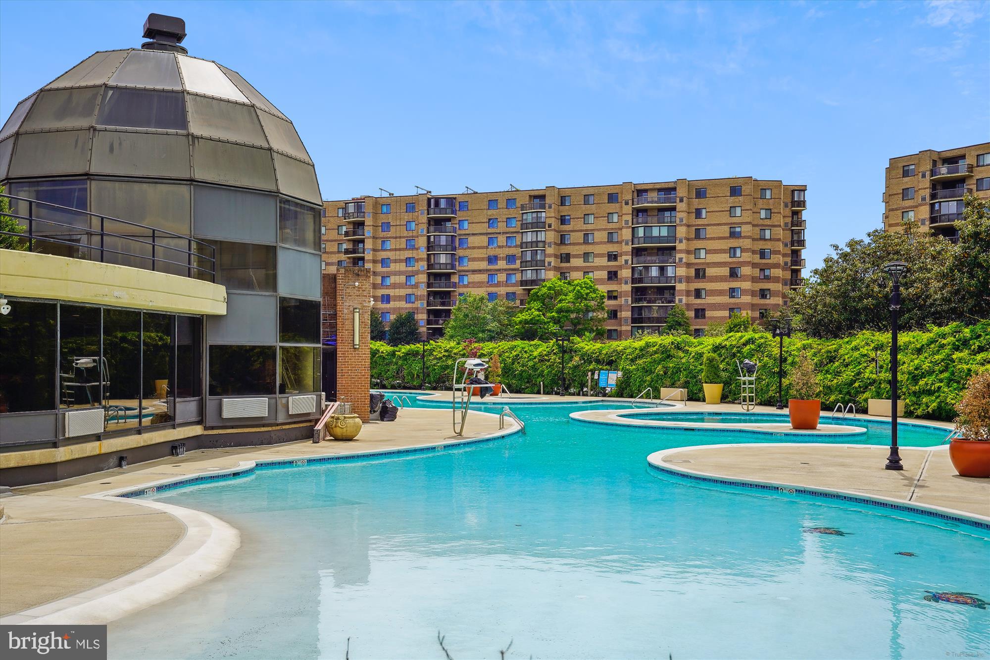ROTONDA - Residential