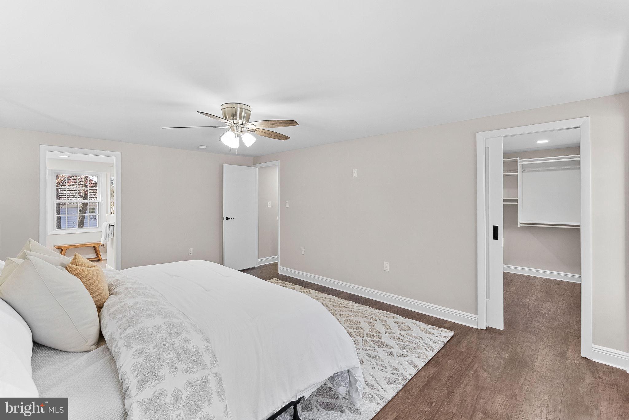 FOX MILL ESTATES - Residential