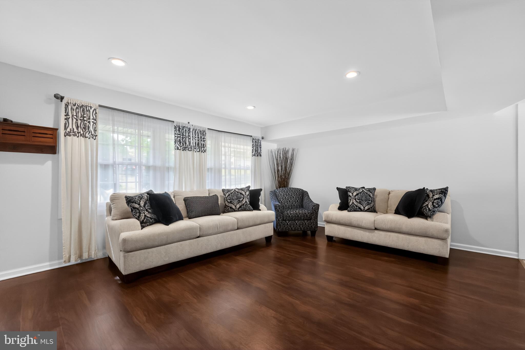 COBALT RIDGE - Residential