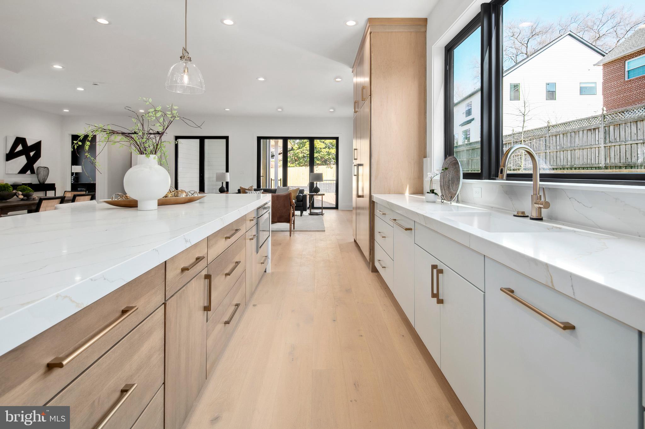 BERKSHIRE OAKWOOD - Residential