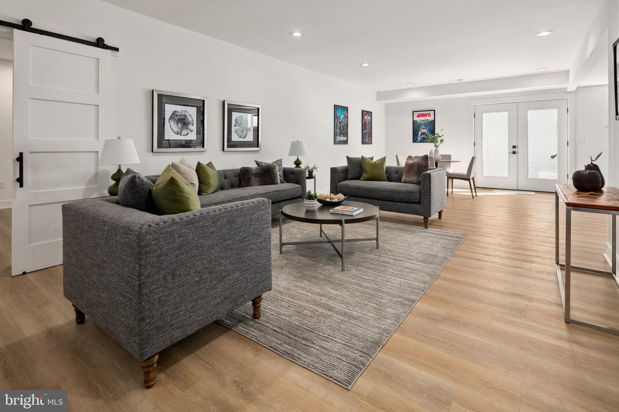 BERKSHIRE OAKWOOD - Residential