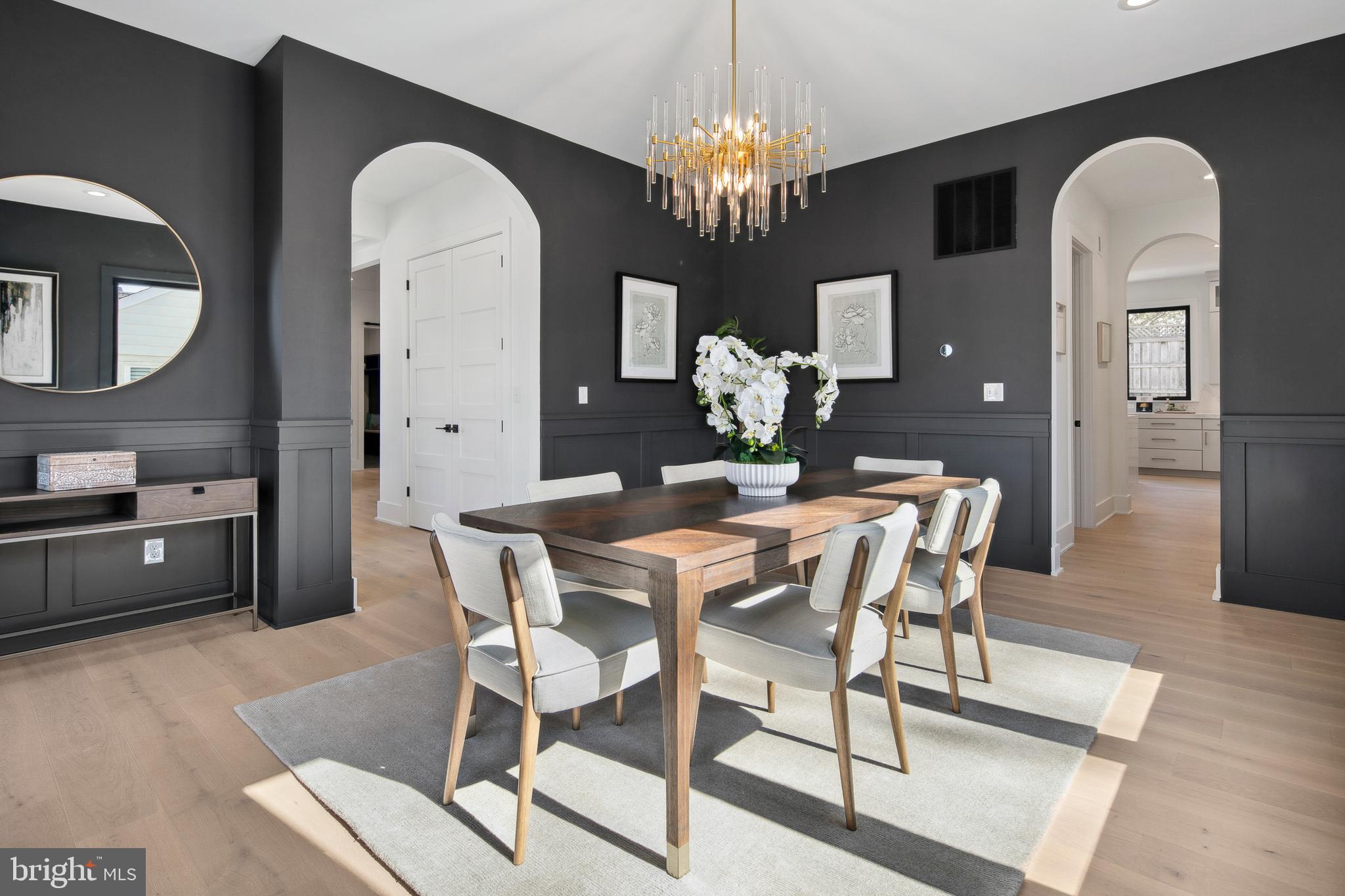 BERKSHIRE OAKWOOD - Residential