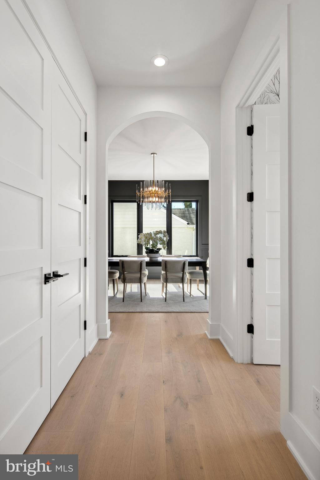 BERKSHIRE OAKWOOD - Residential