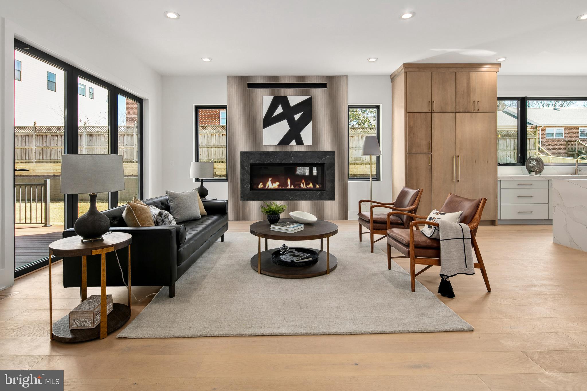 BERKSHIRE OAKWOOD - Residential