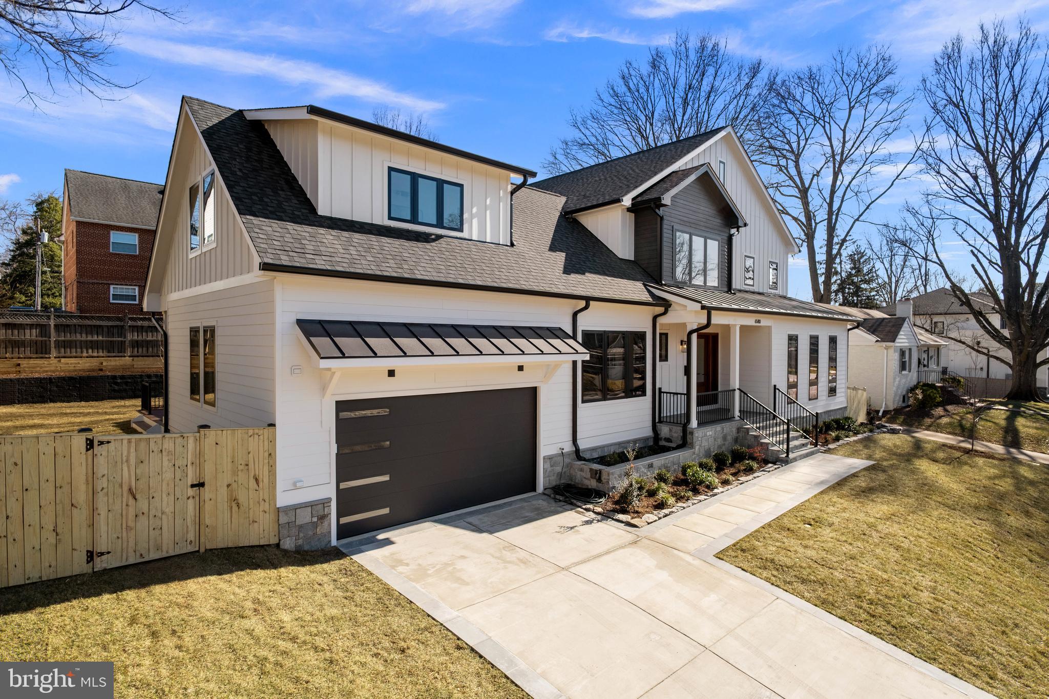 BERKSHIRE OAKWOOD - Residential
