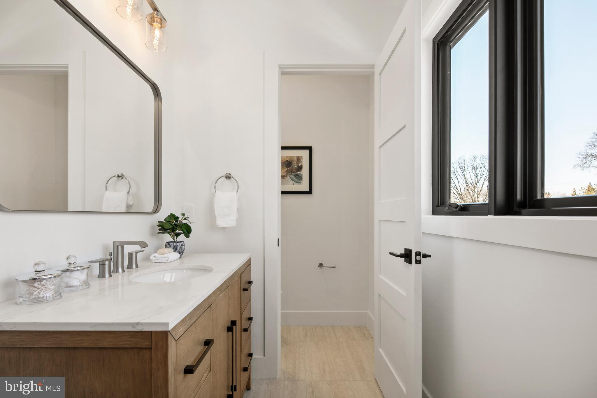 BERKSHIRE OAKWOOD - Residential