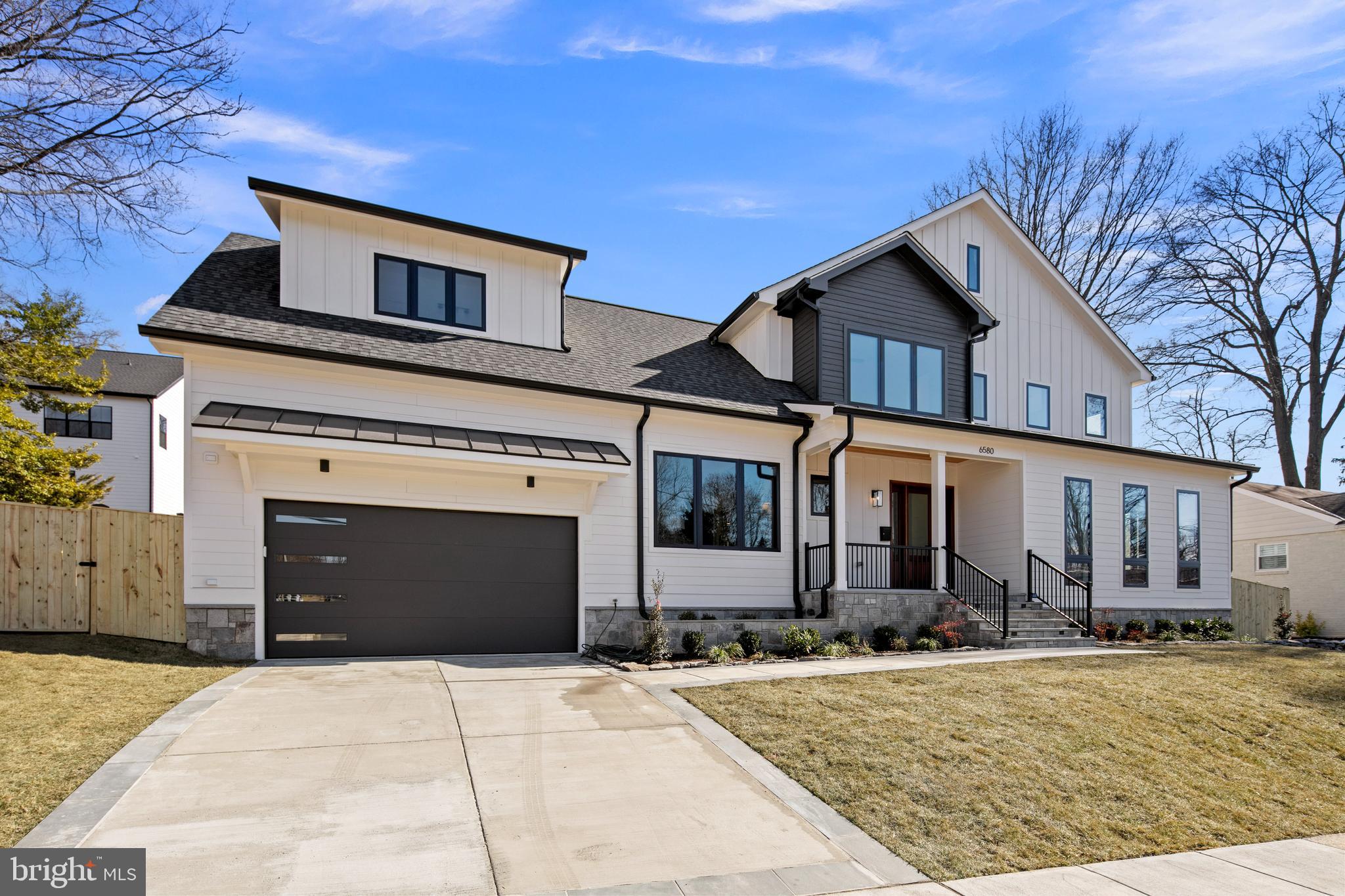BERKSHIRE OAKWOOD - Residential