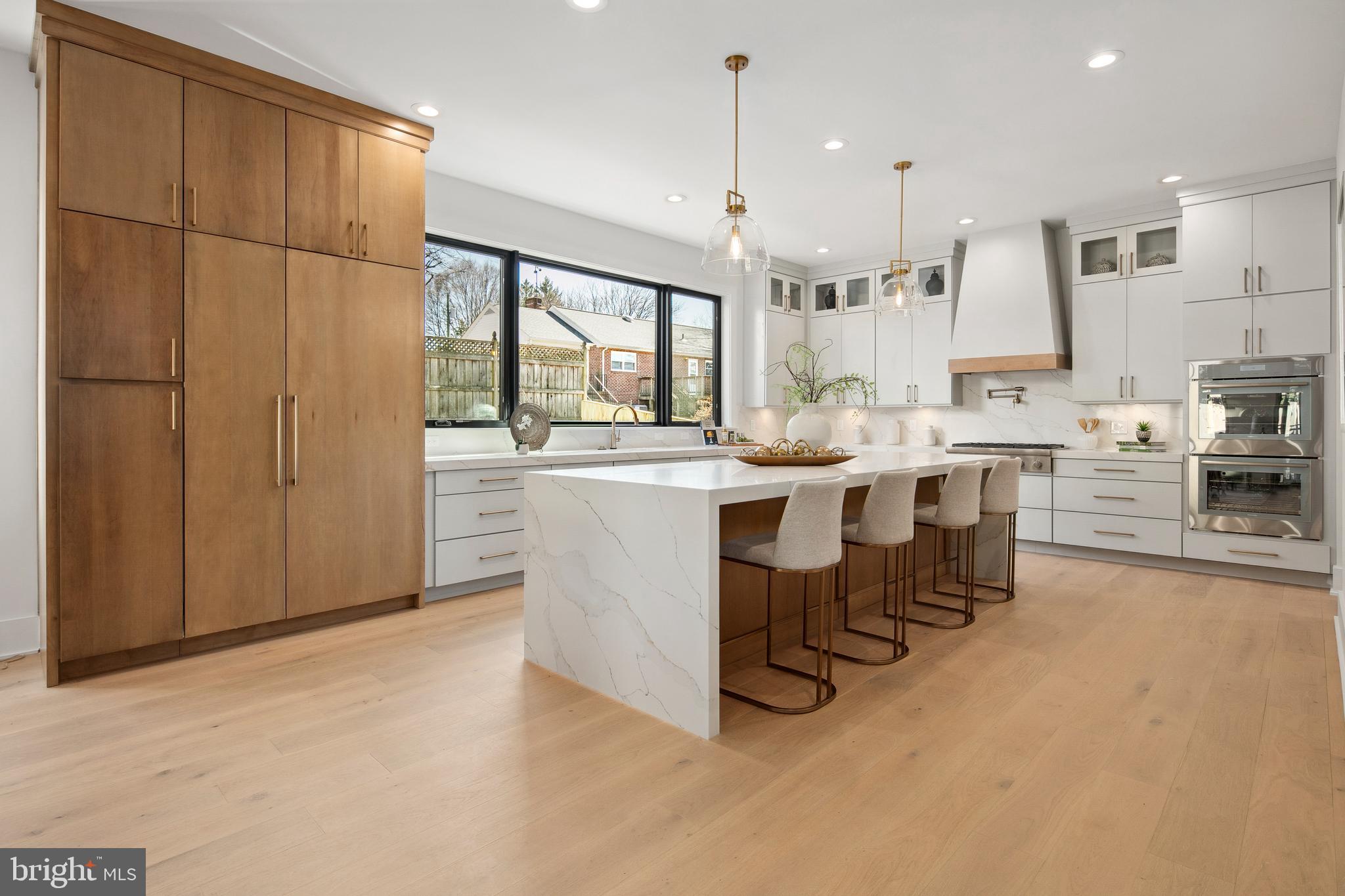 BERKSHIRE OAKWOOD - Residential