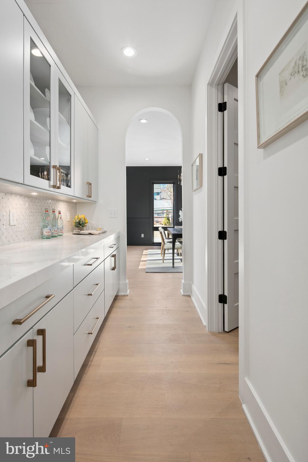 BERKSHIRE OAKWOOD - Residential