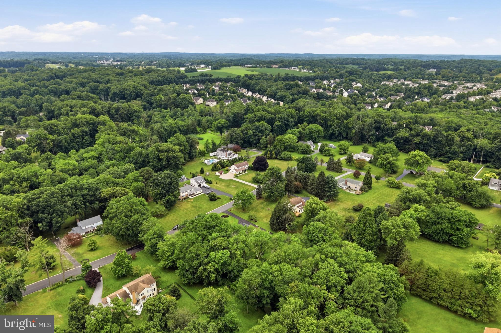 THORNHILL - Residential