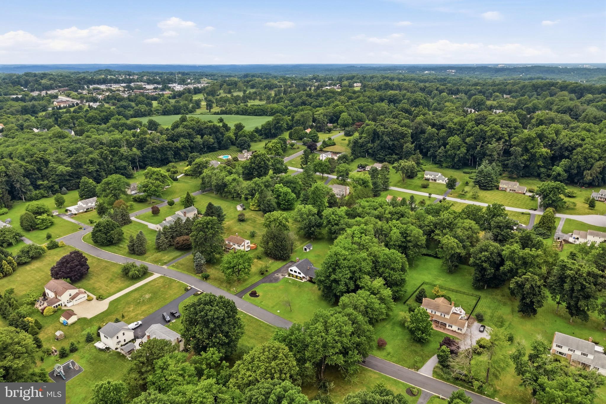 THORNHILL - Residential