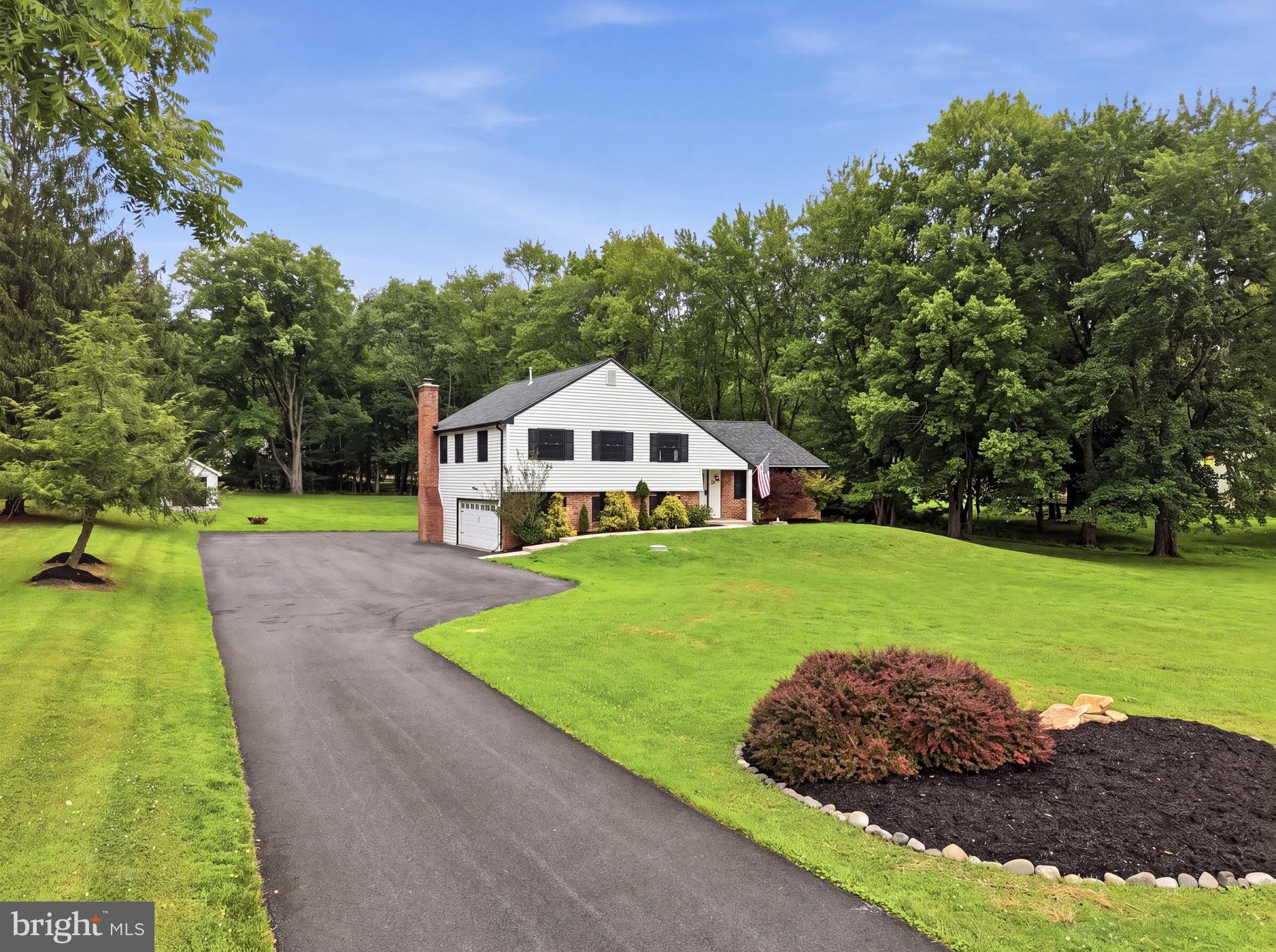 THORNHILL - Residential