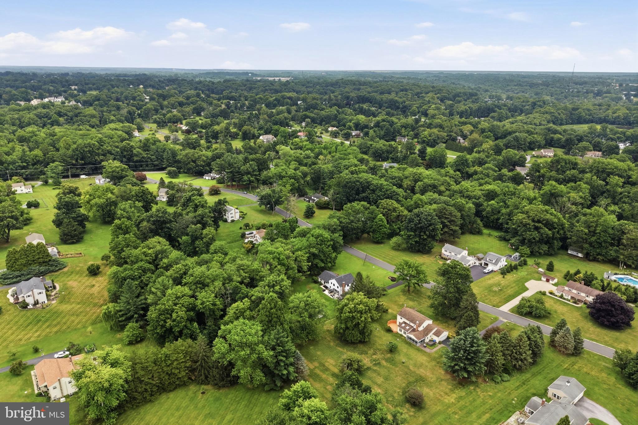 THORNHILL - Residential