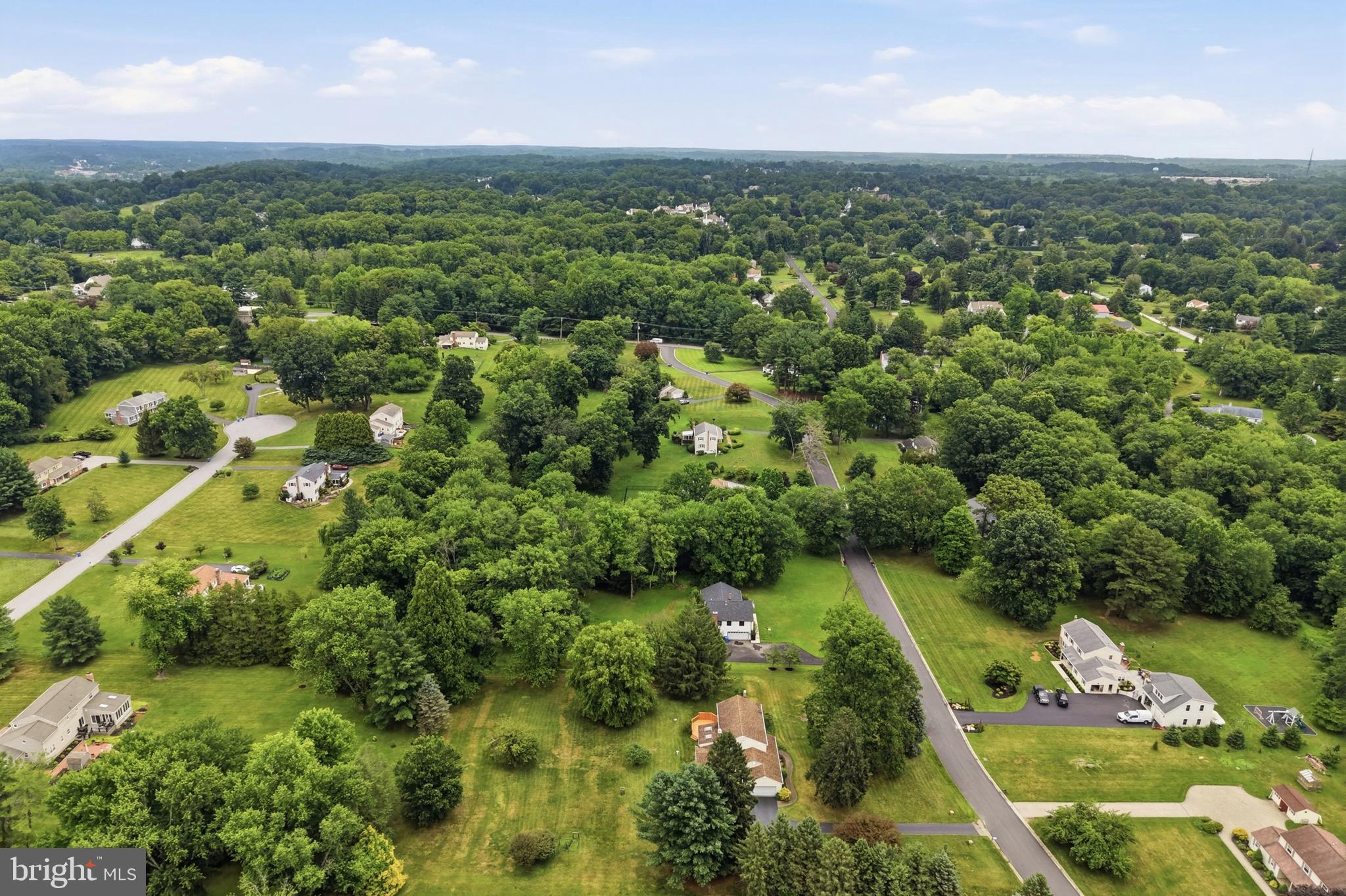 THORNHILL - Residential