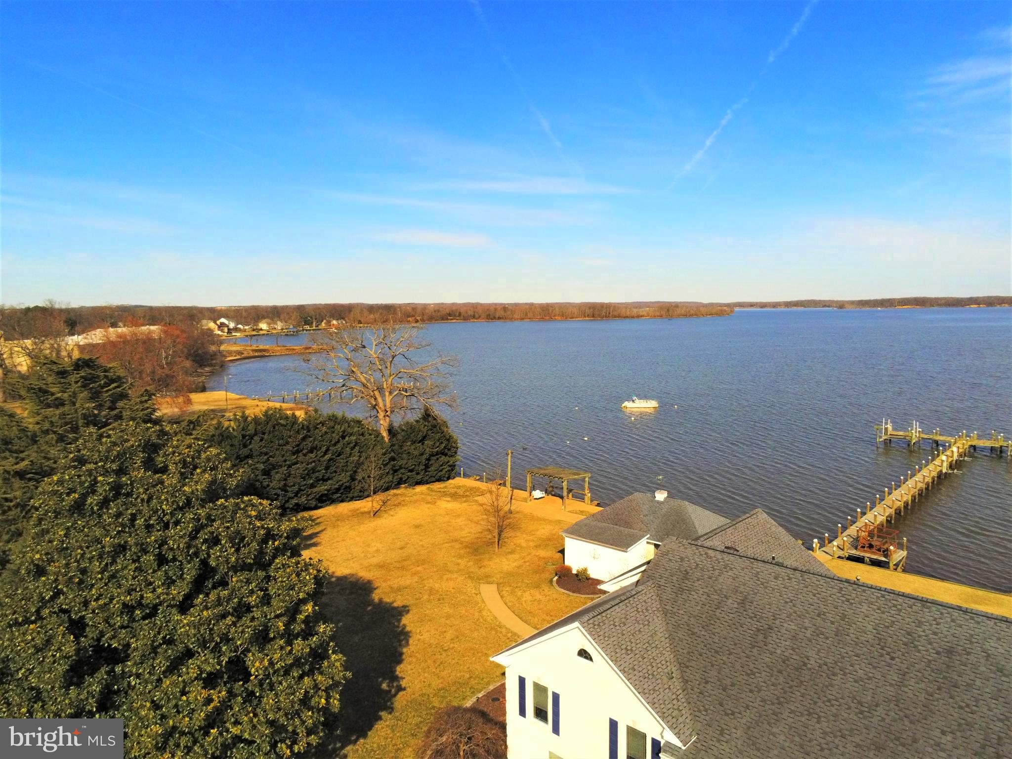 FEATHERSTONE SHORES - Residential