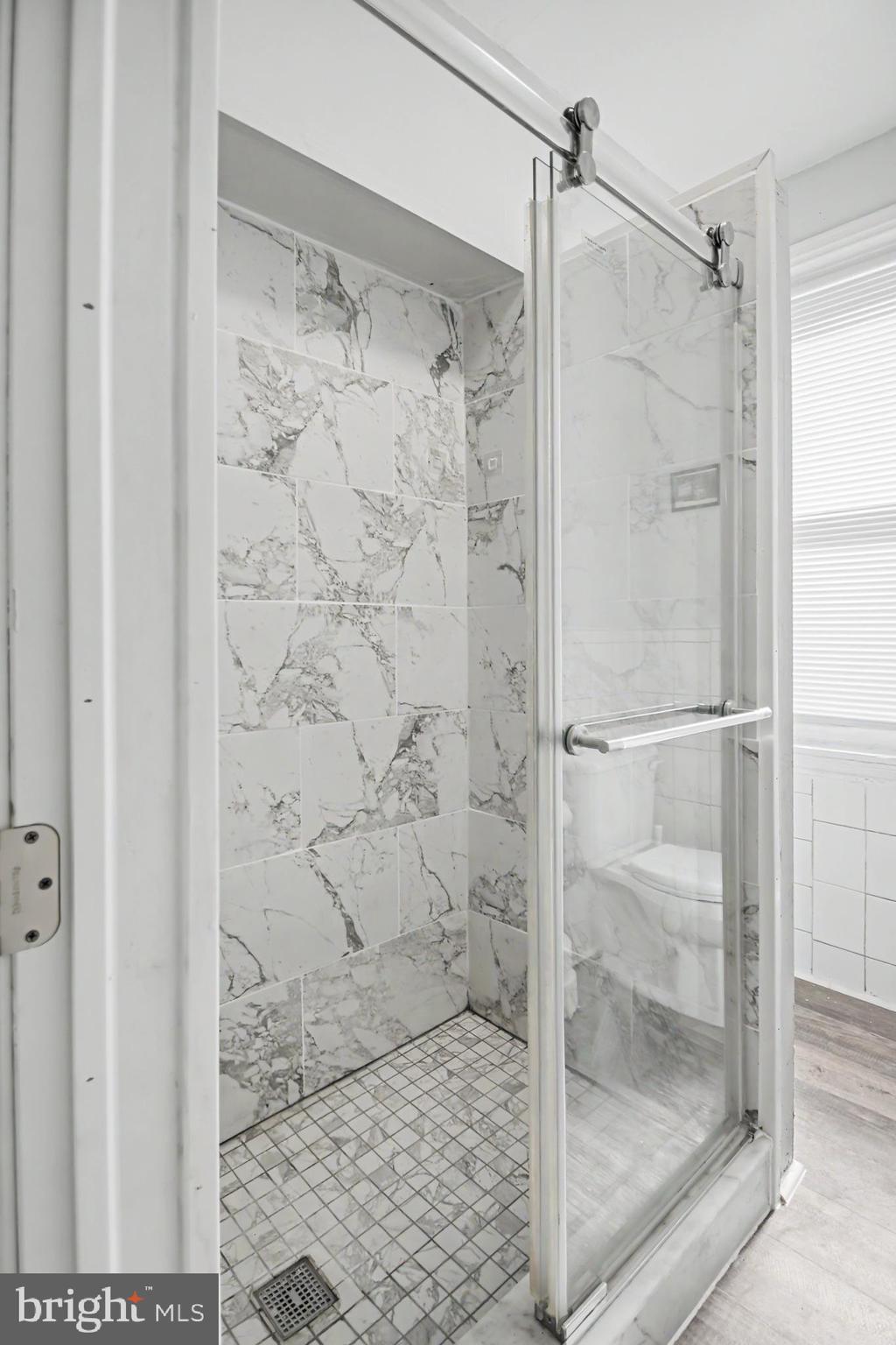 ALLEGHENY WEST - Residential Lease