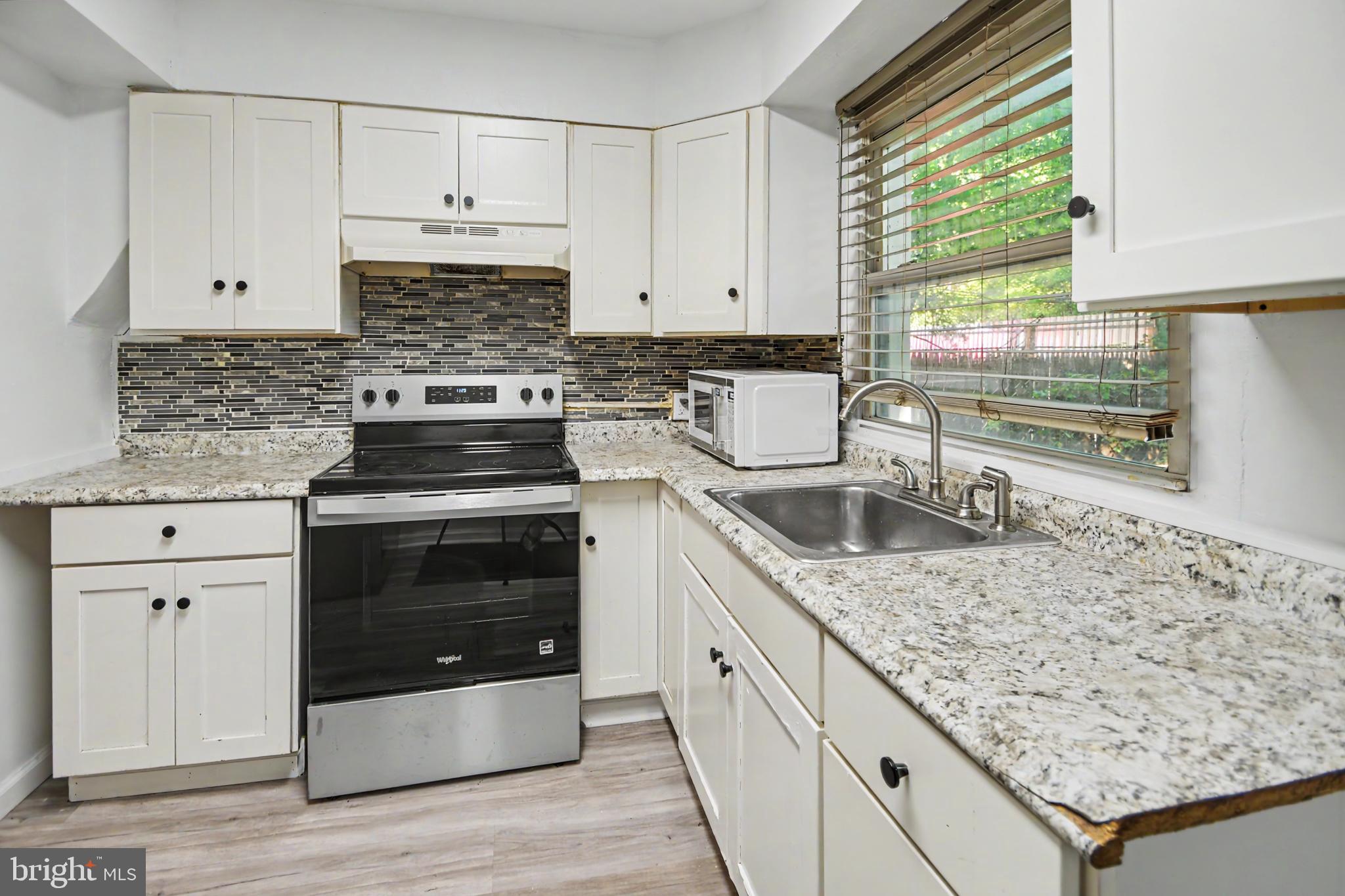 ALLEGHENY WEST - Residential Lease