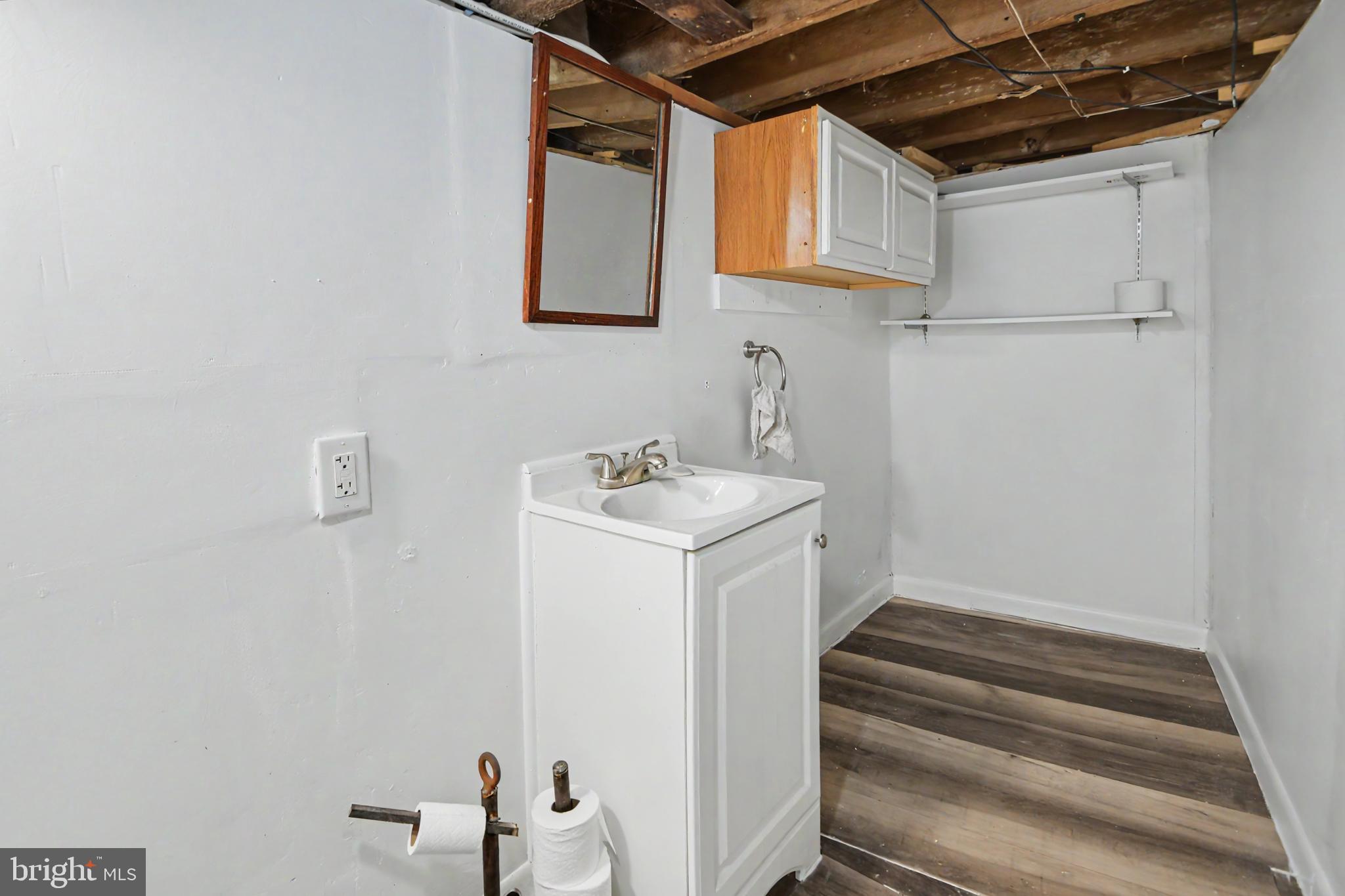 ALLEGHENY WEST - Residential Lease