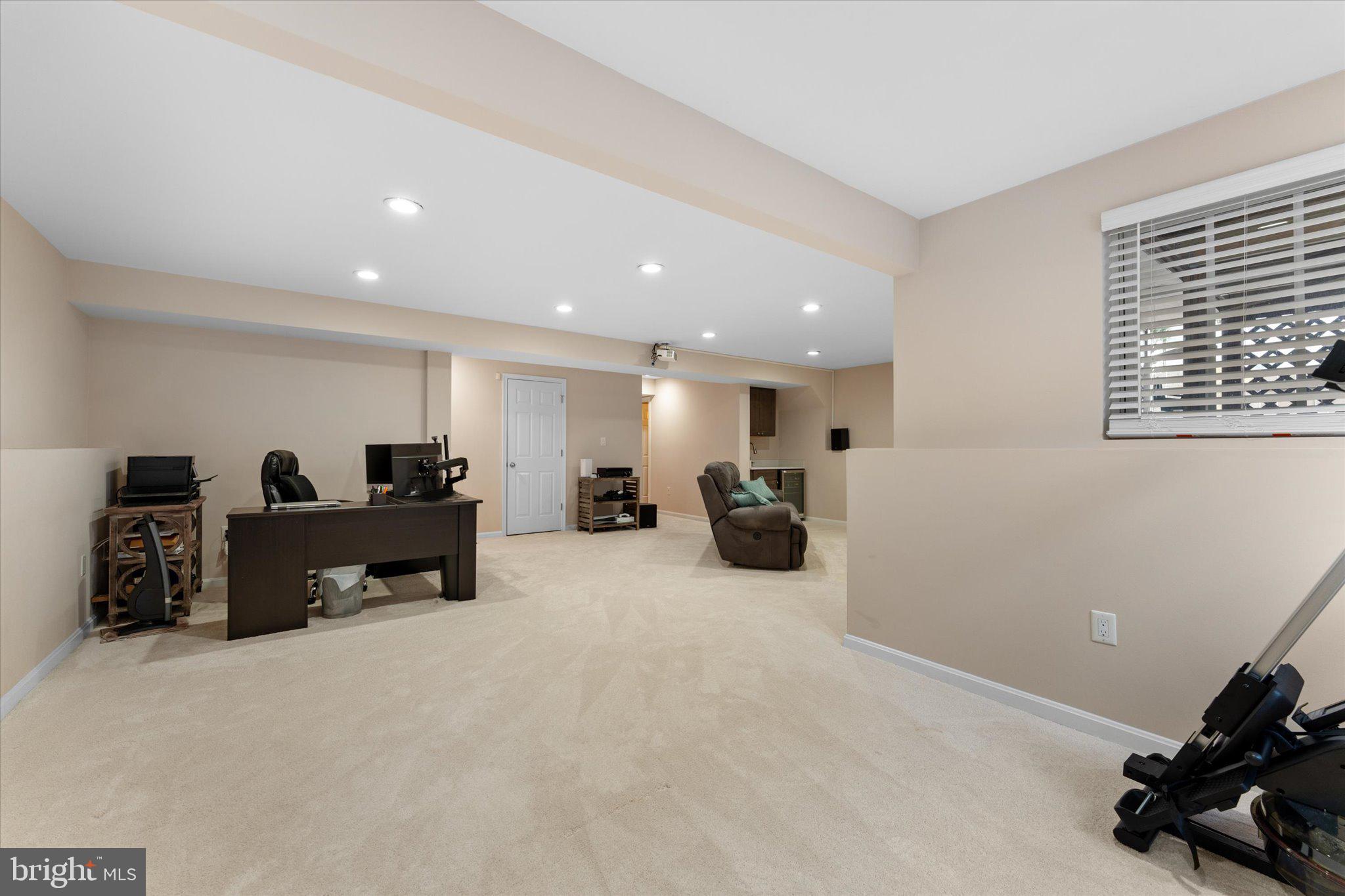 KINGSBROOKE - Residential