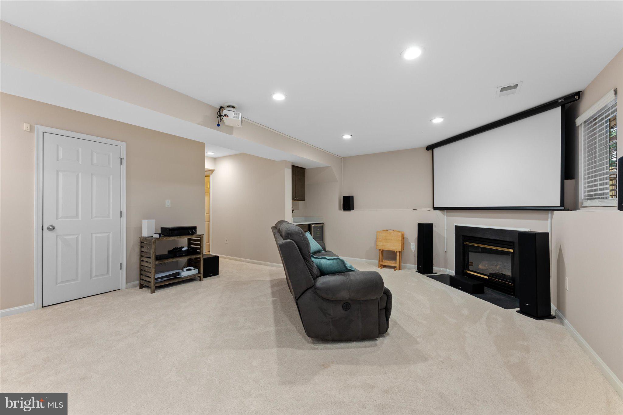 KINGSBROOKE - Residential