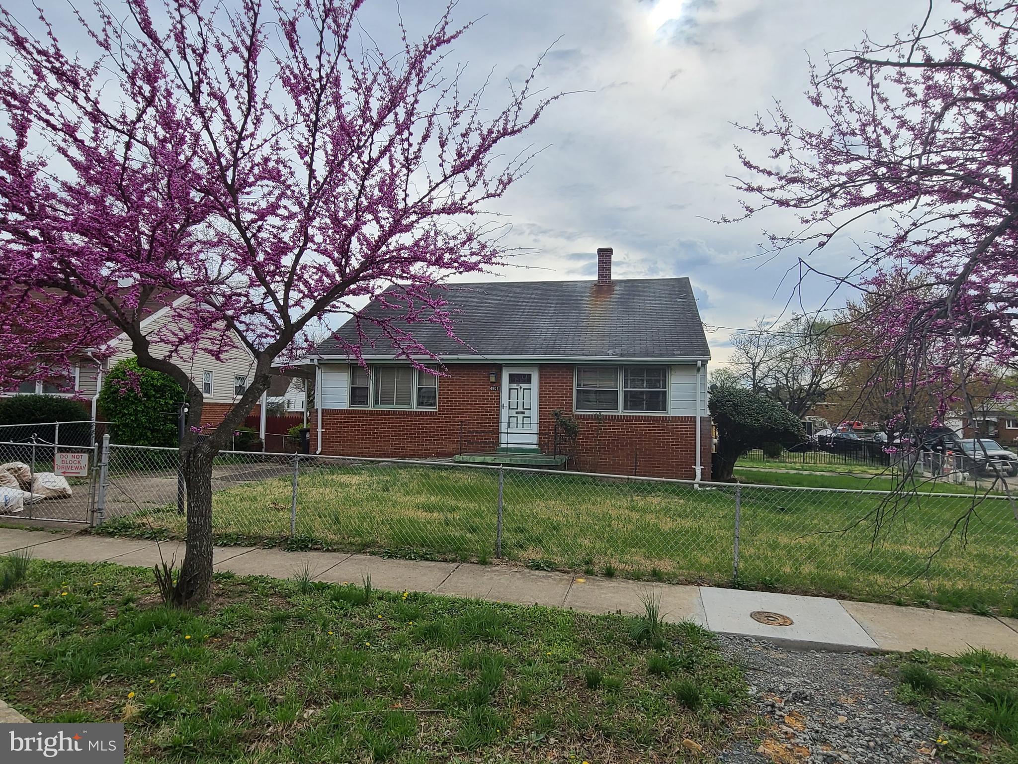 GLASSMANOR - Residential