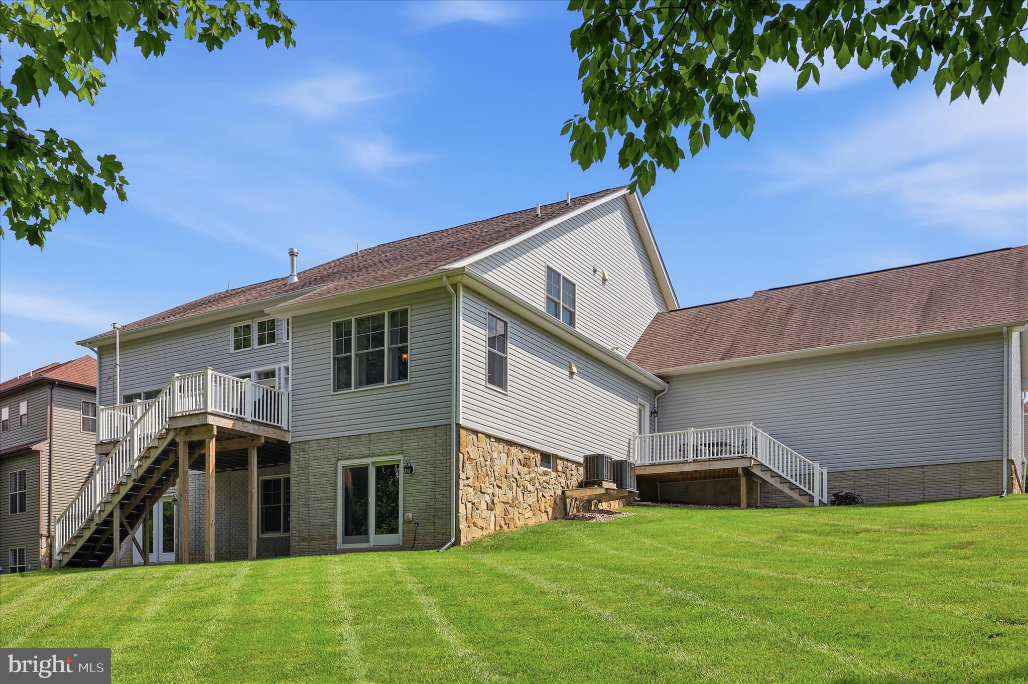 MILL ISLAND AT WORMAN'S MILL - Residential