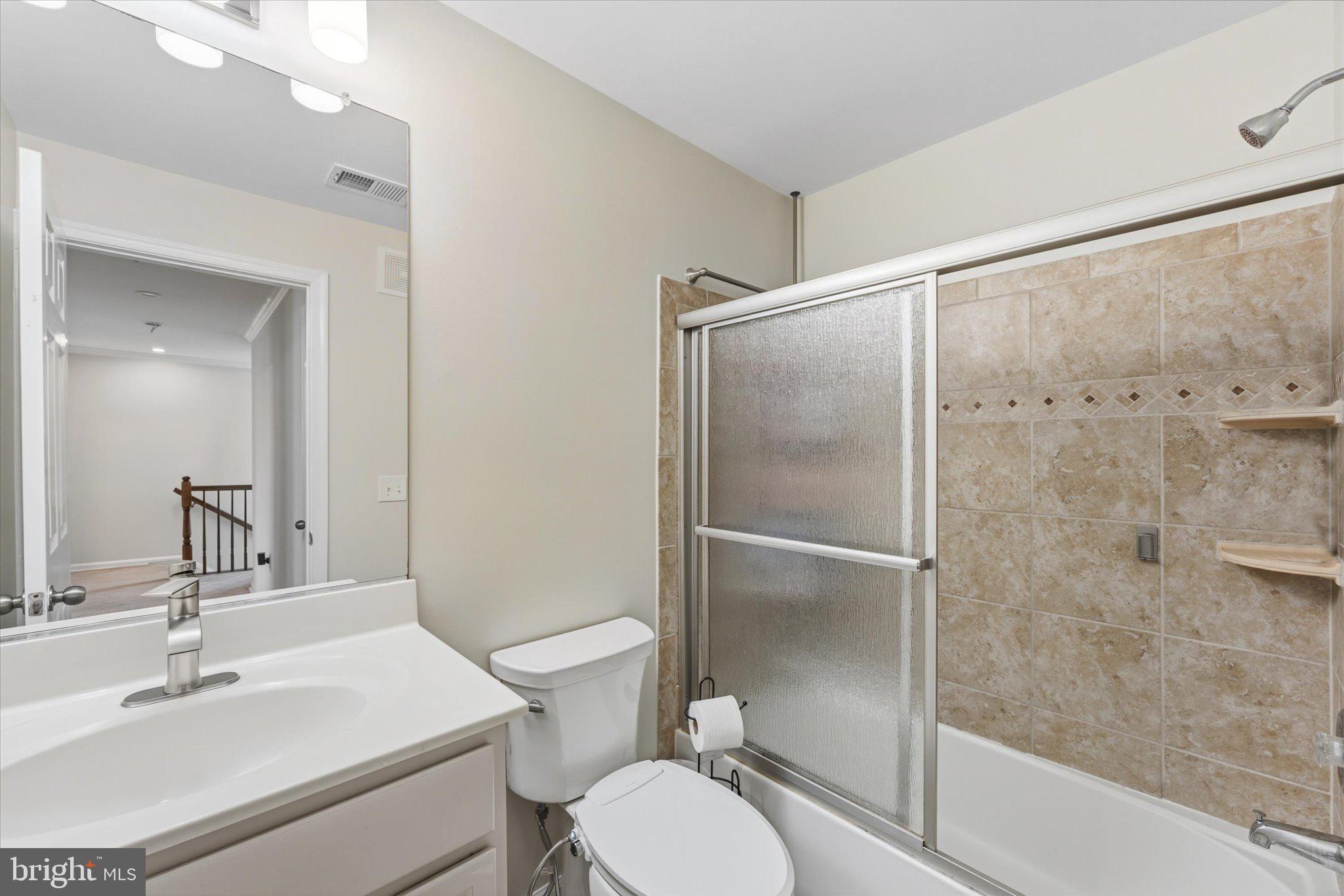 EAST GATE 3 CONDOMINIUM - Residential