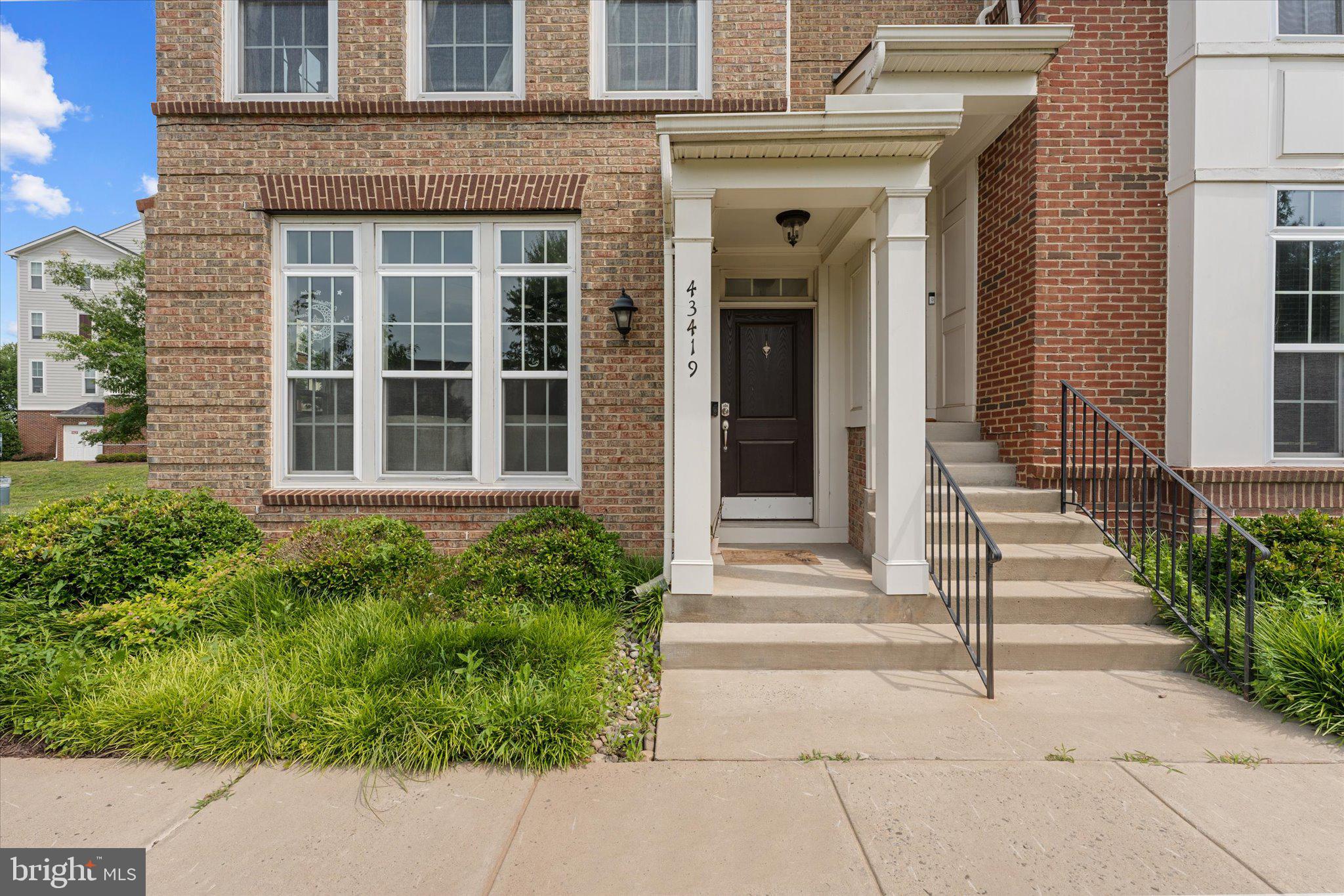 EAST GATE 3 CONDOMINIUM - Residential