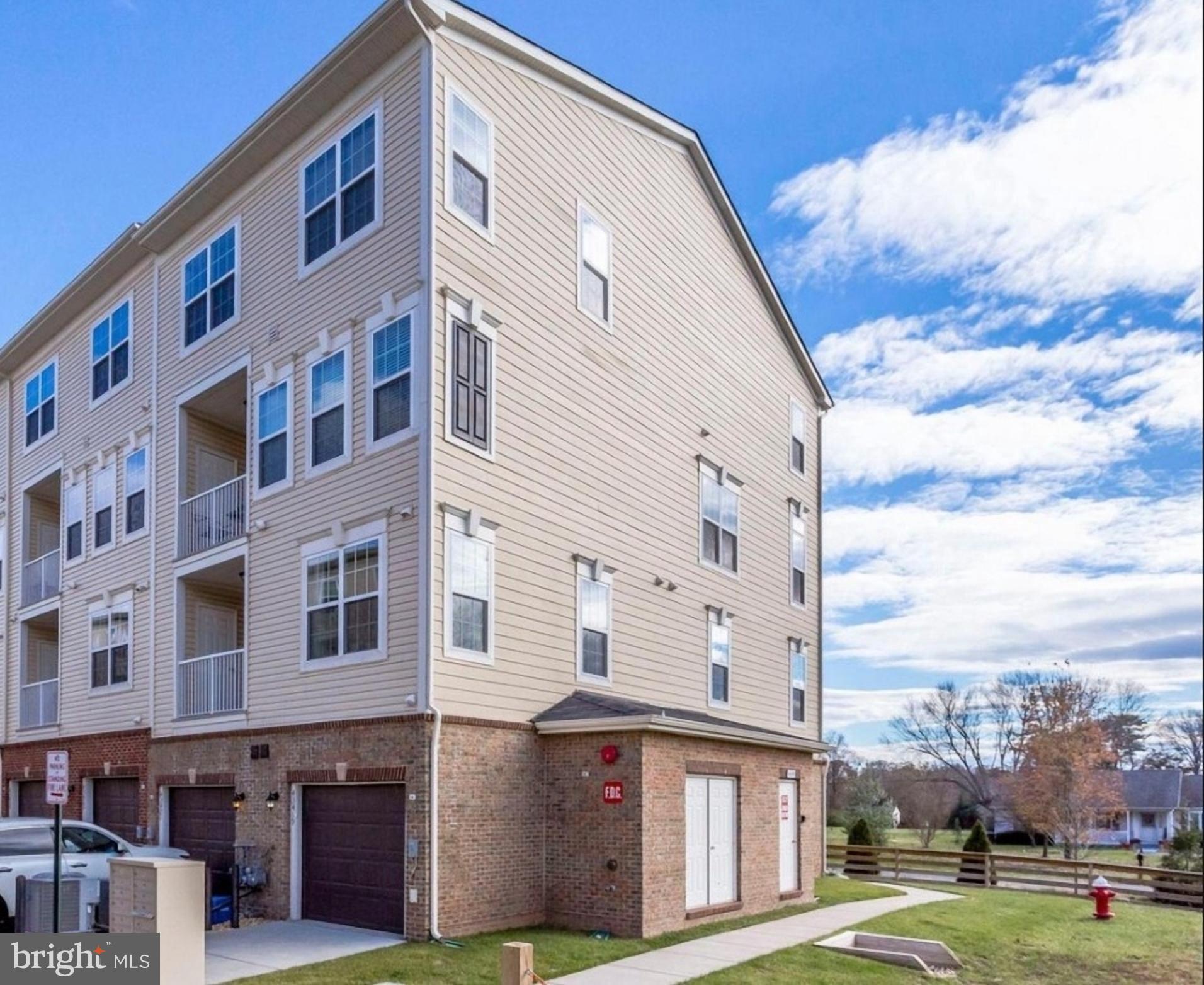 EAST GATE 3 CONDOMINIUM - Residential