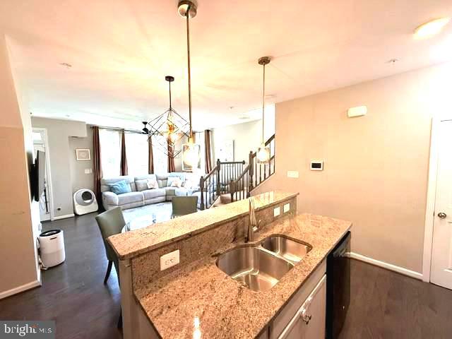 EAST GATE 3 CONDOMINIUM - Residential