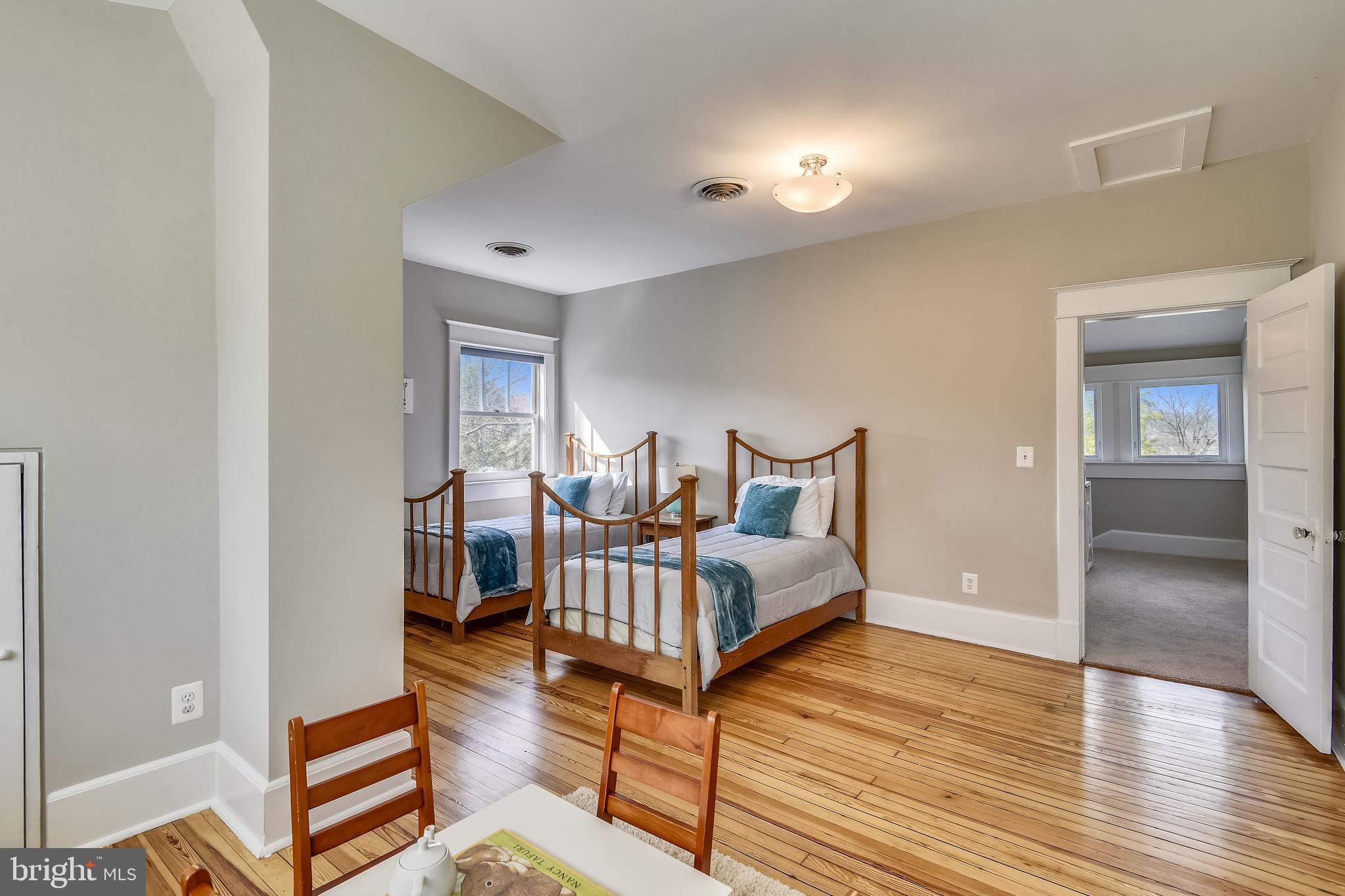 ROSEMONT - Residential