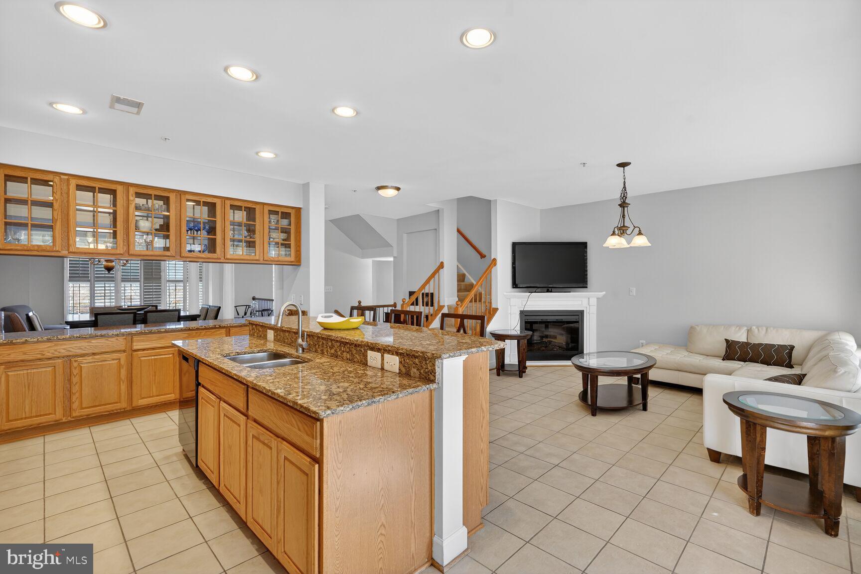 RIVER MARSH - Residential