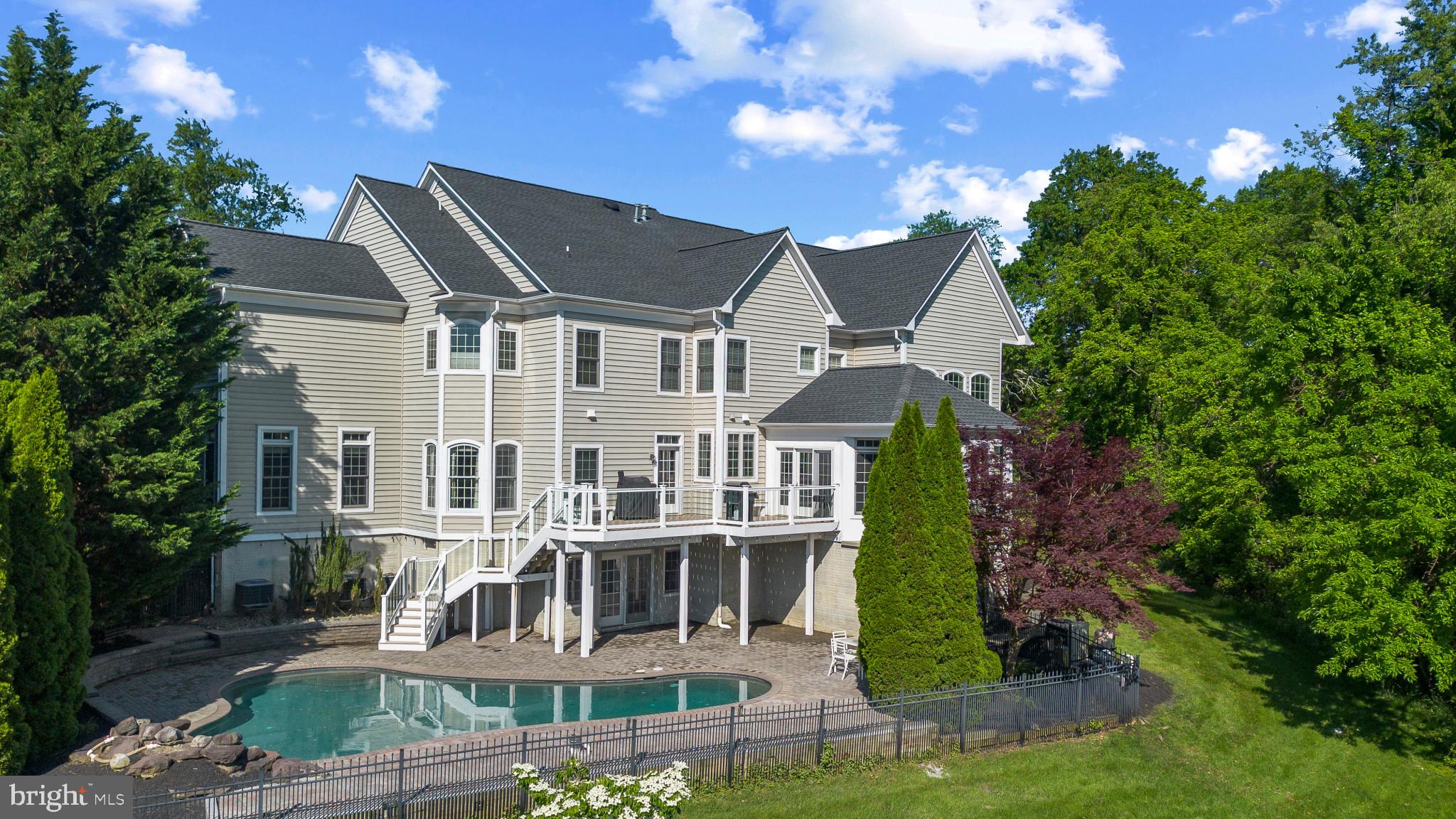AUBURN VILLAGE AT SANDY SPRING - Residential
