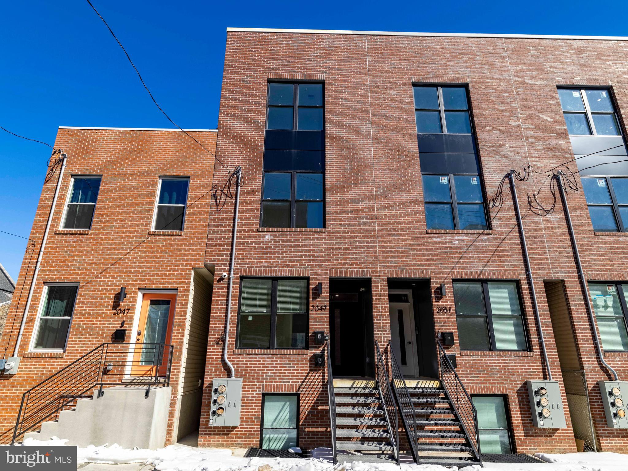 PORT RICHMOND - Residential Income