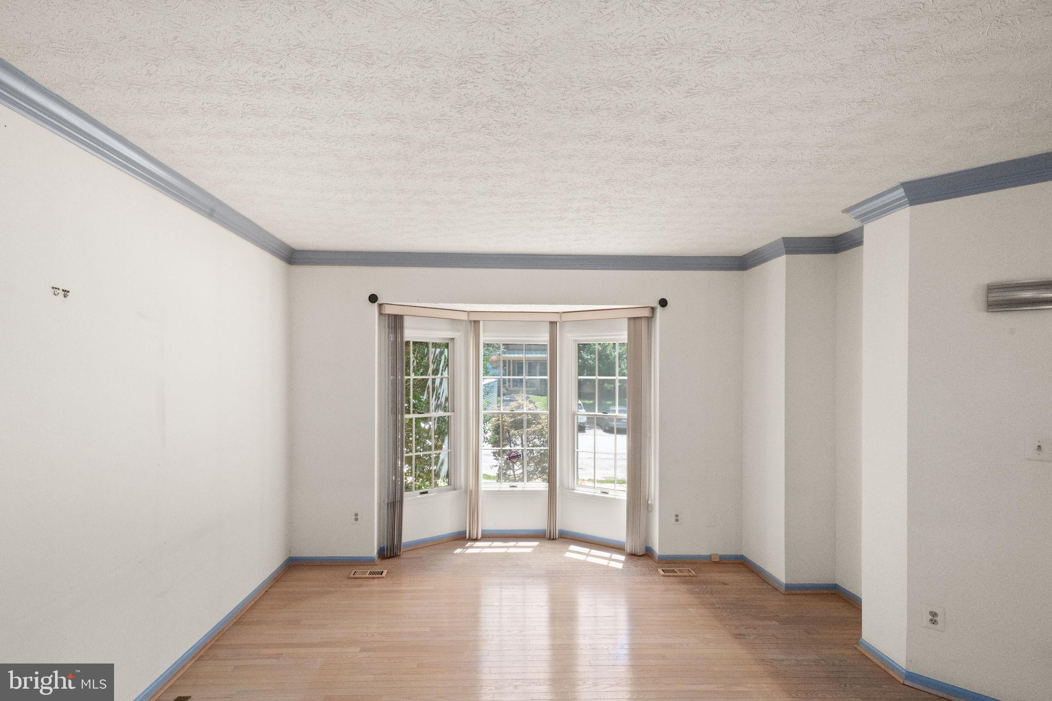 GREENSPRING EAST - Residential