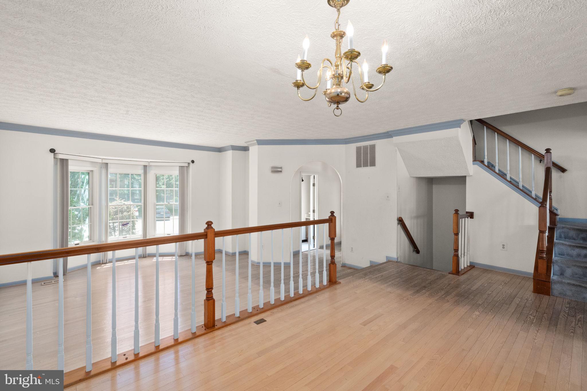 GREENSPRING EAST - Residential