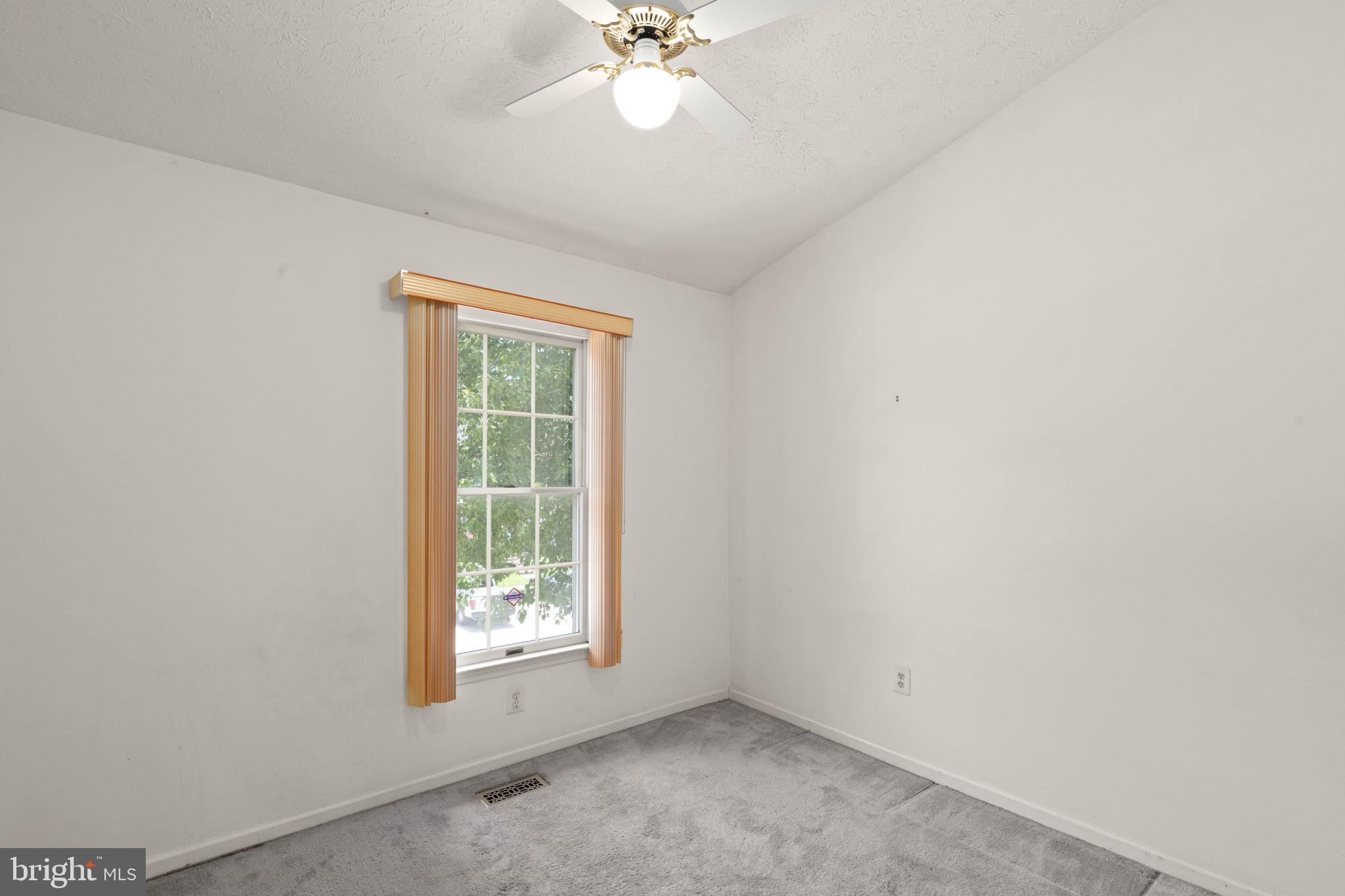 GREENSPRING EAST - Residential