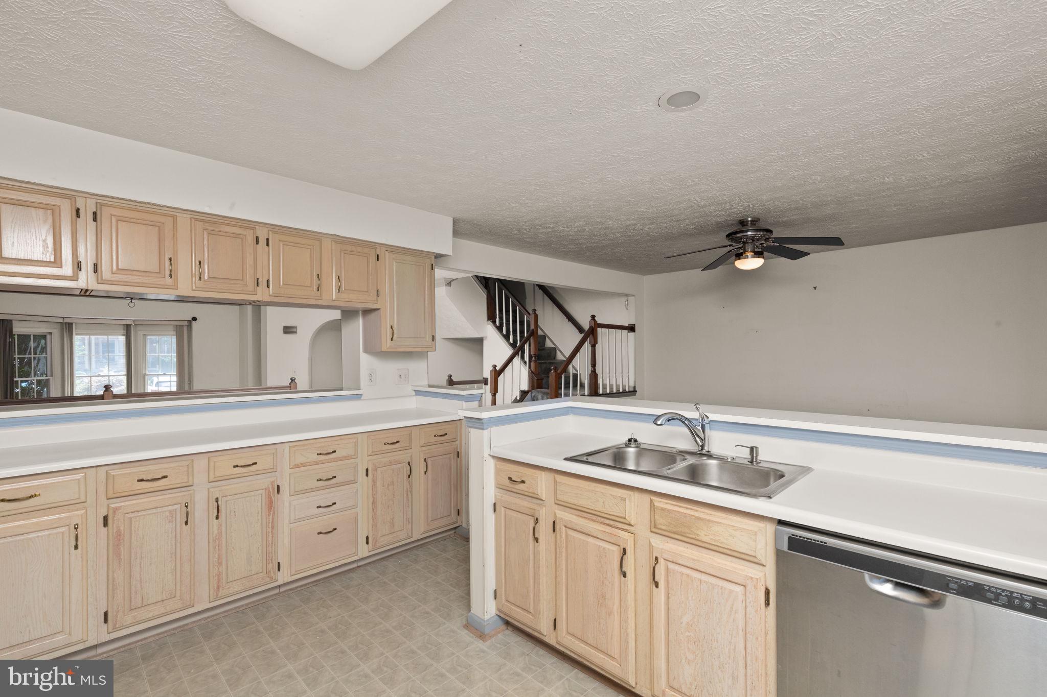 GREENSPRING EAST - Residential