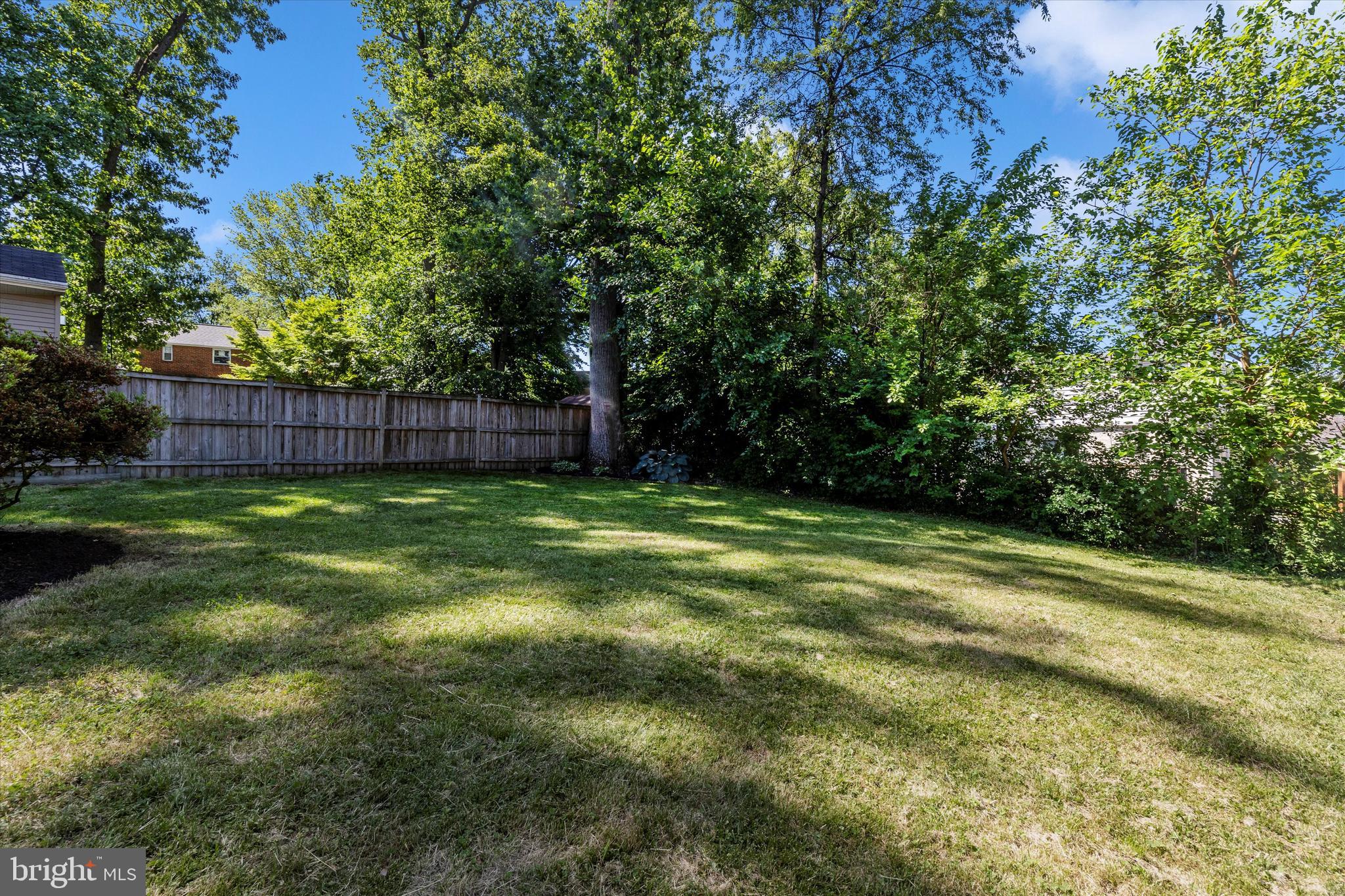 WHEATON HILLS - Residential