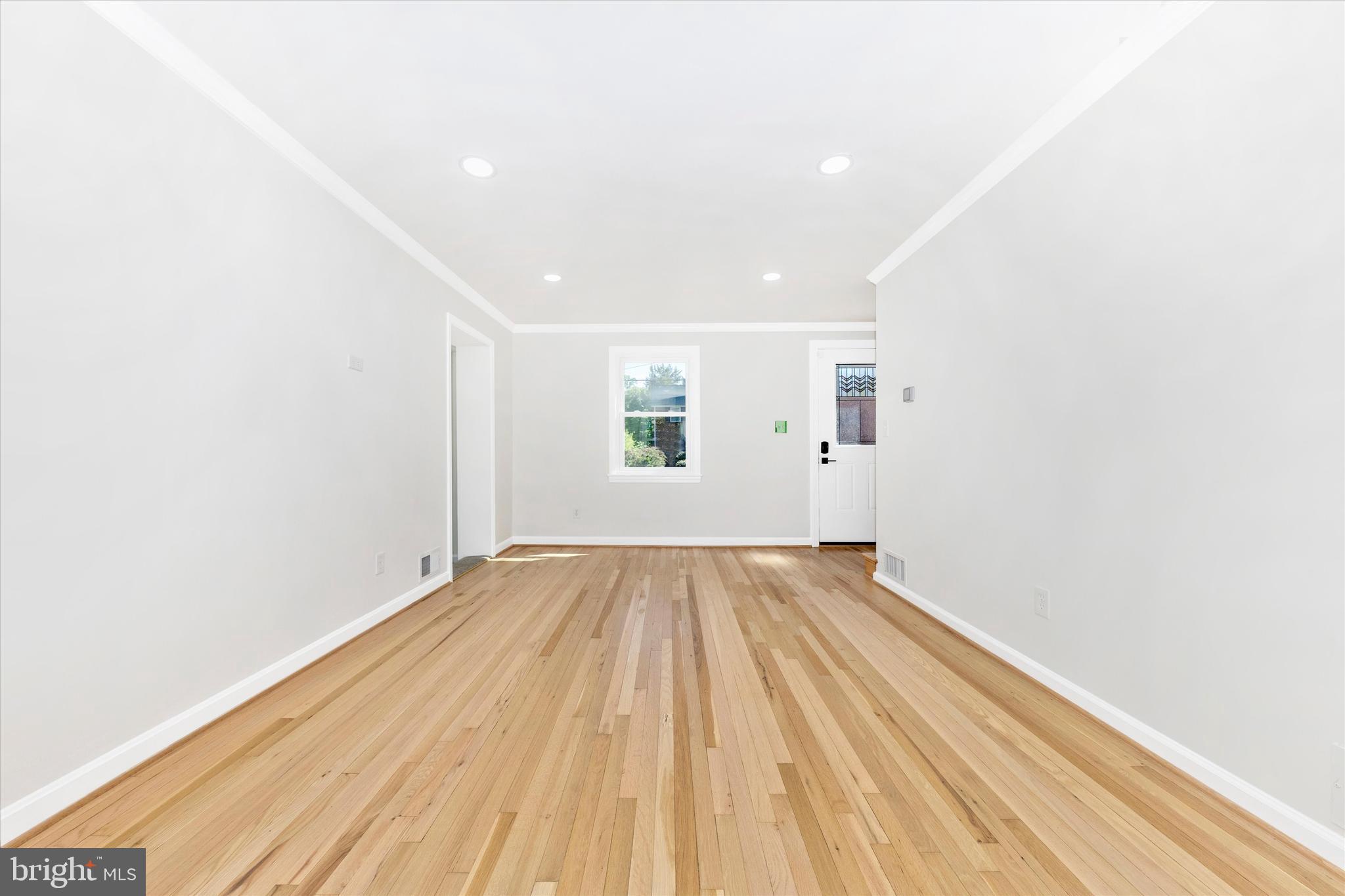 WHEATON HILLS - Residential