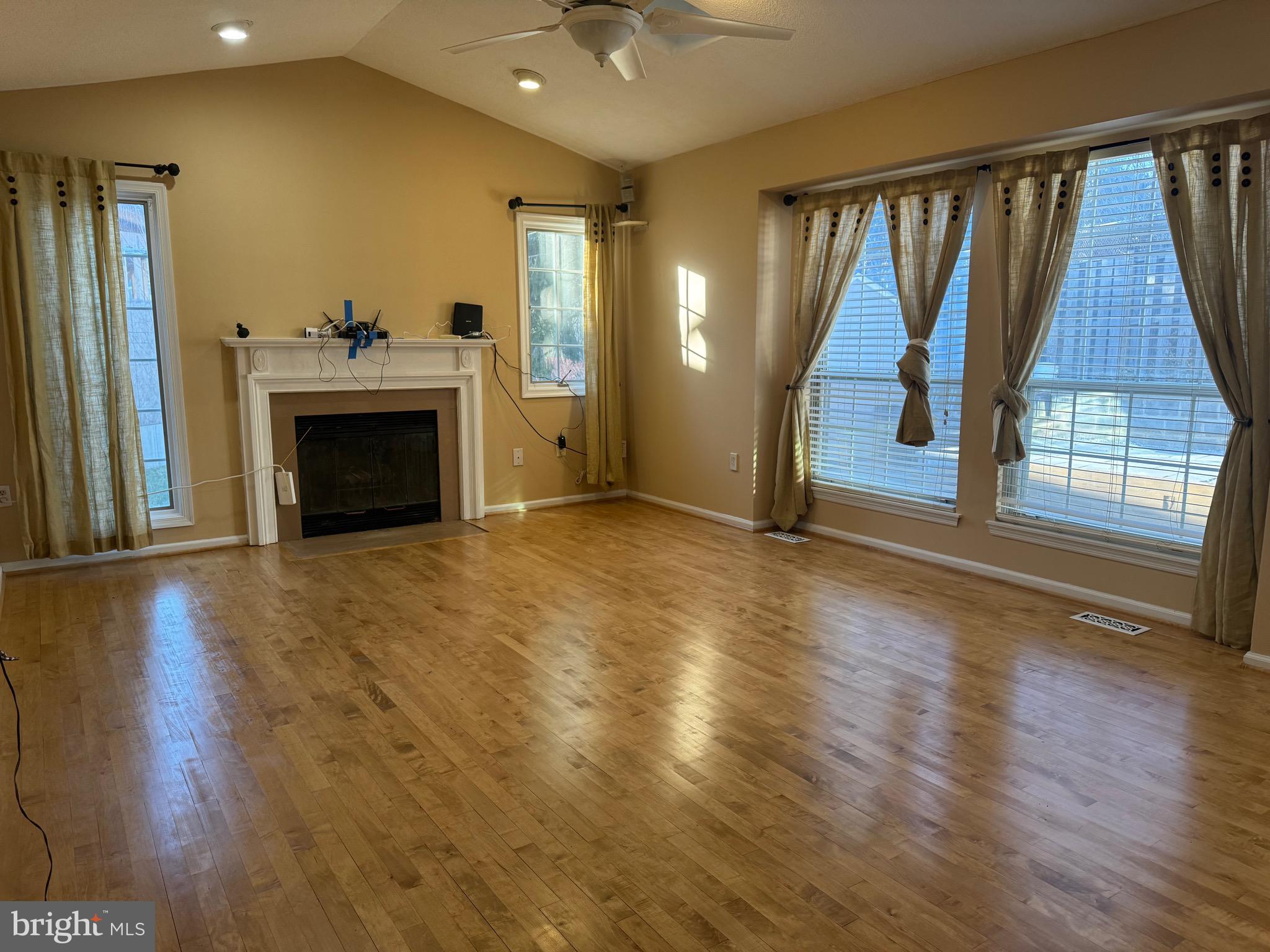 NORTH PINE RIDGE - Residential Lease