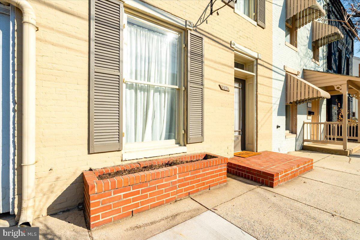 DOWNTOWN FREDERICK - Residential