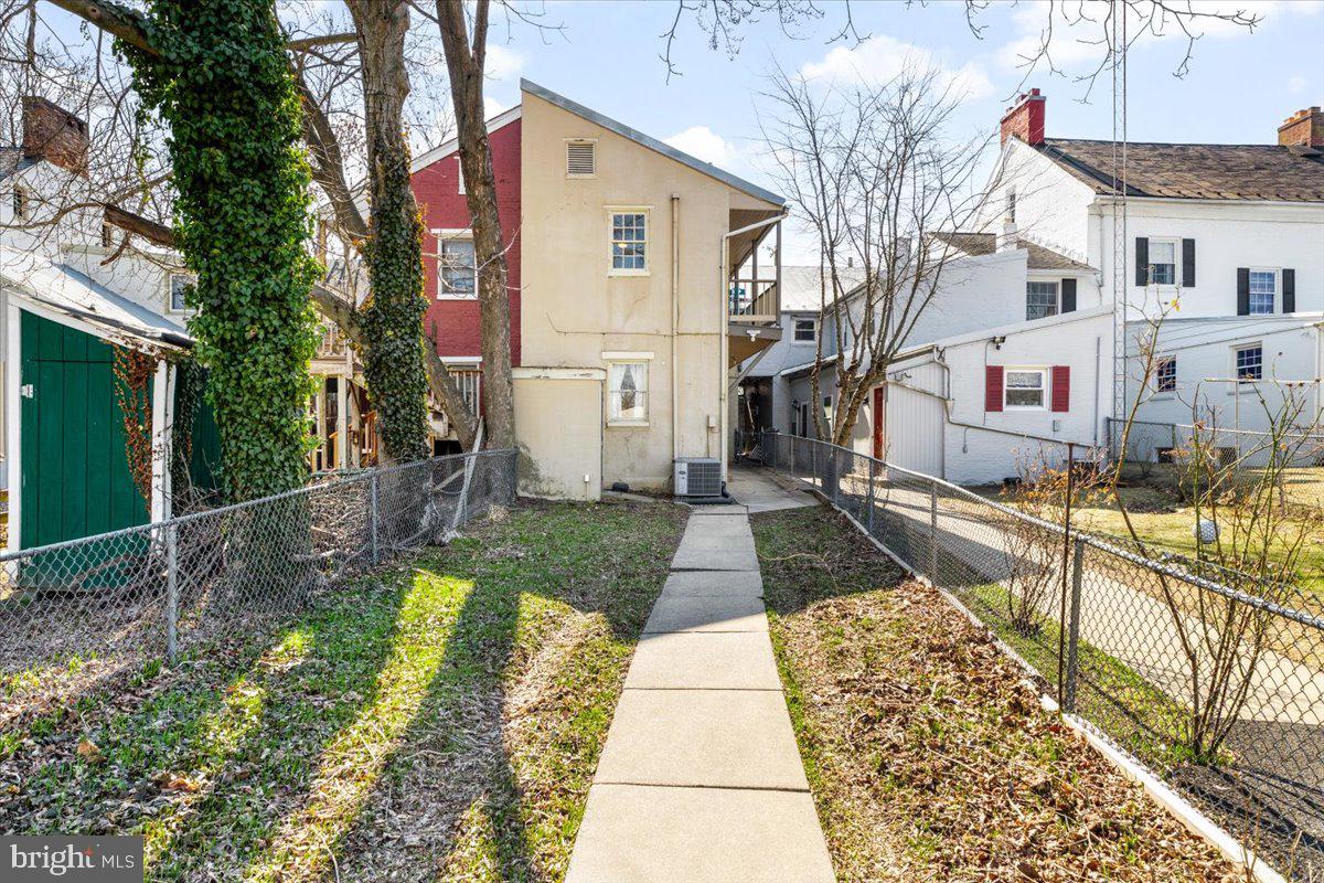 DOWNTOWN FREDERICK - Residential