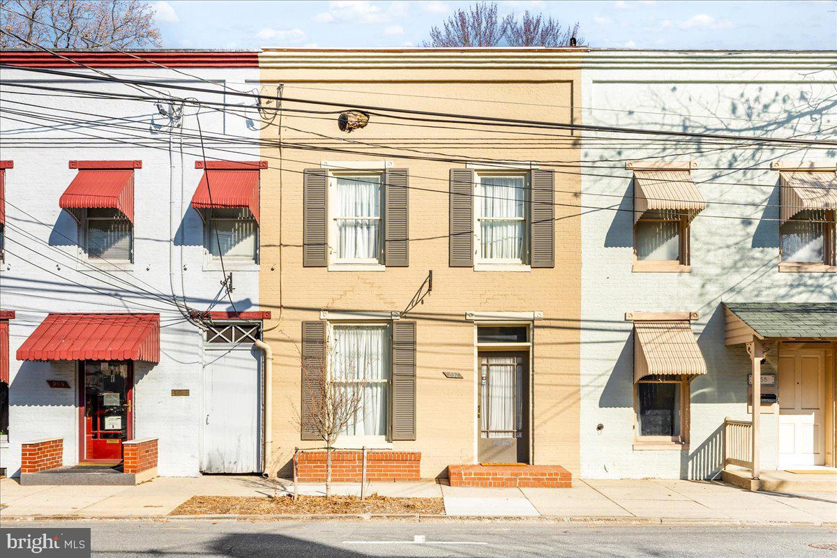 DOWNTOWN FREDERICK - Residential