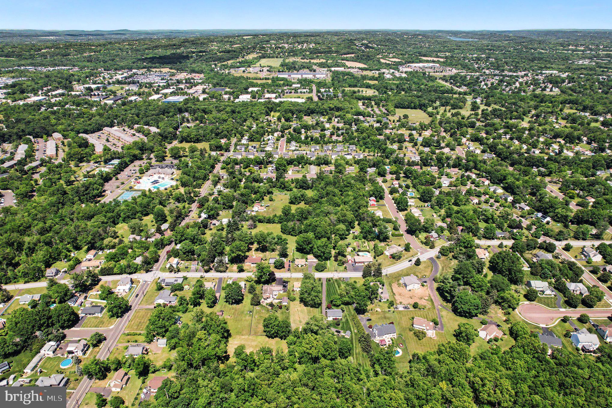 HATFIELD MANOR - Residential
