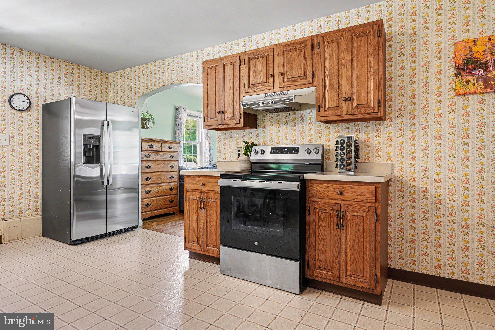 HATFIELD MANOR - Residential