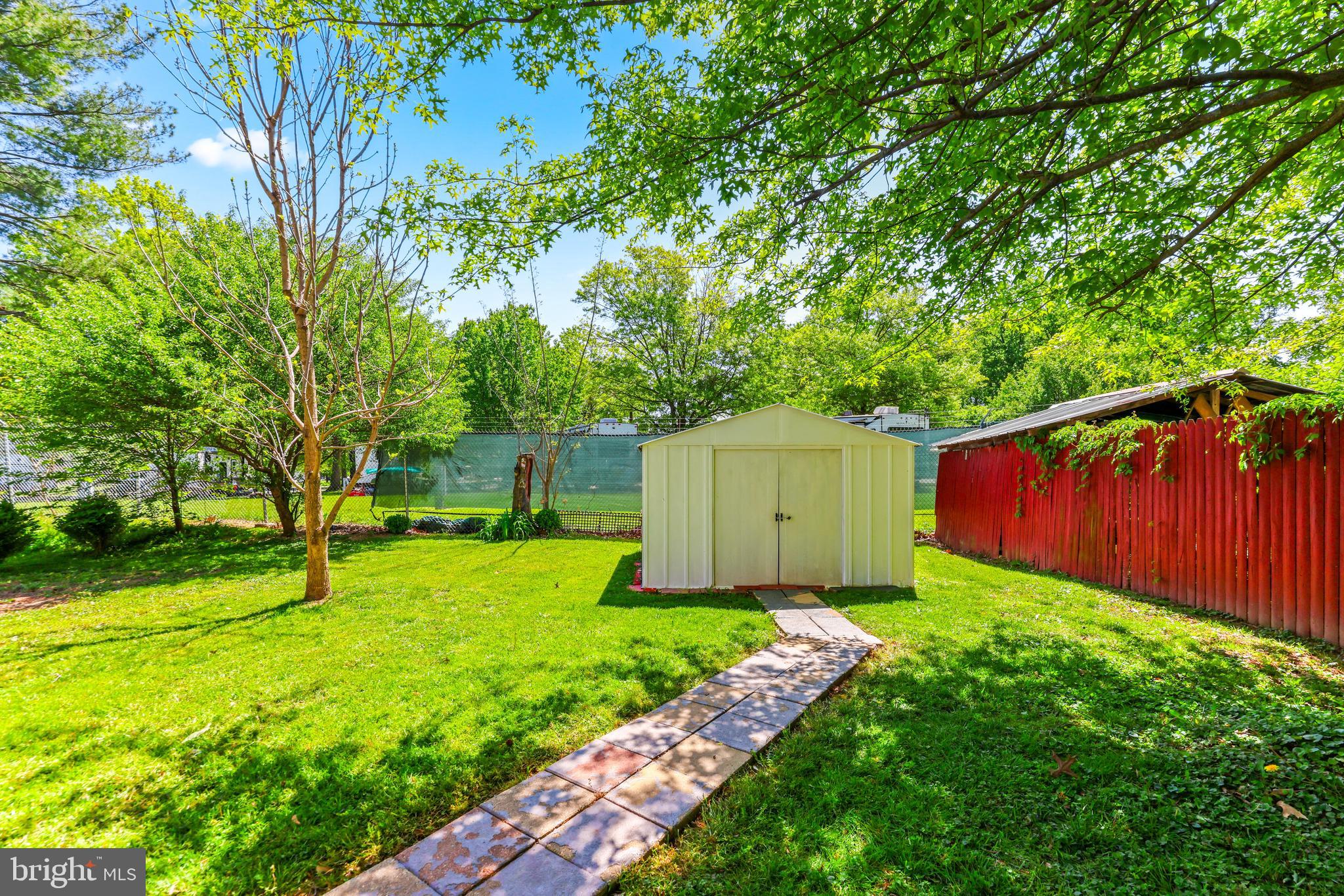 SWAN MEADOWS - Residential
