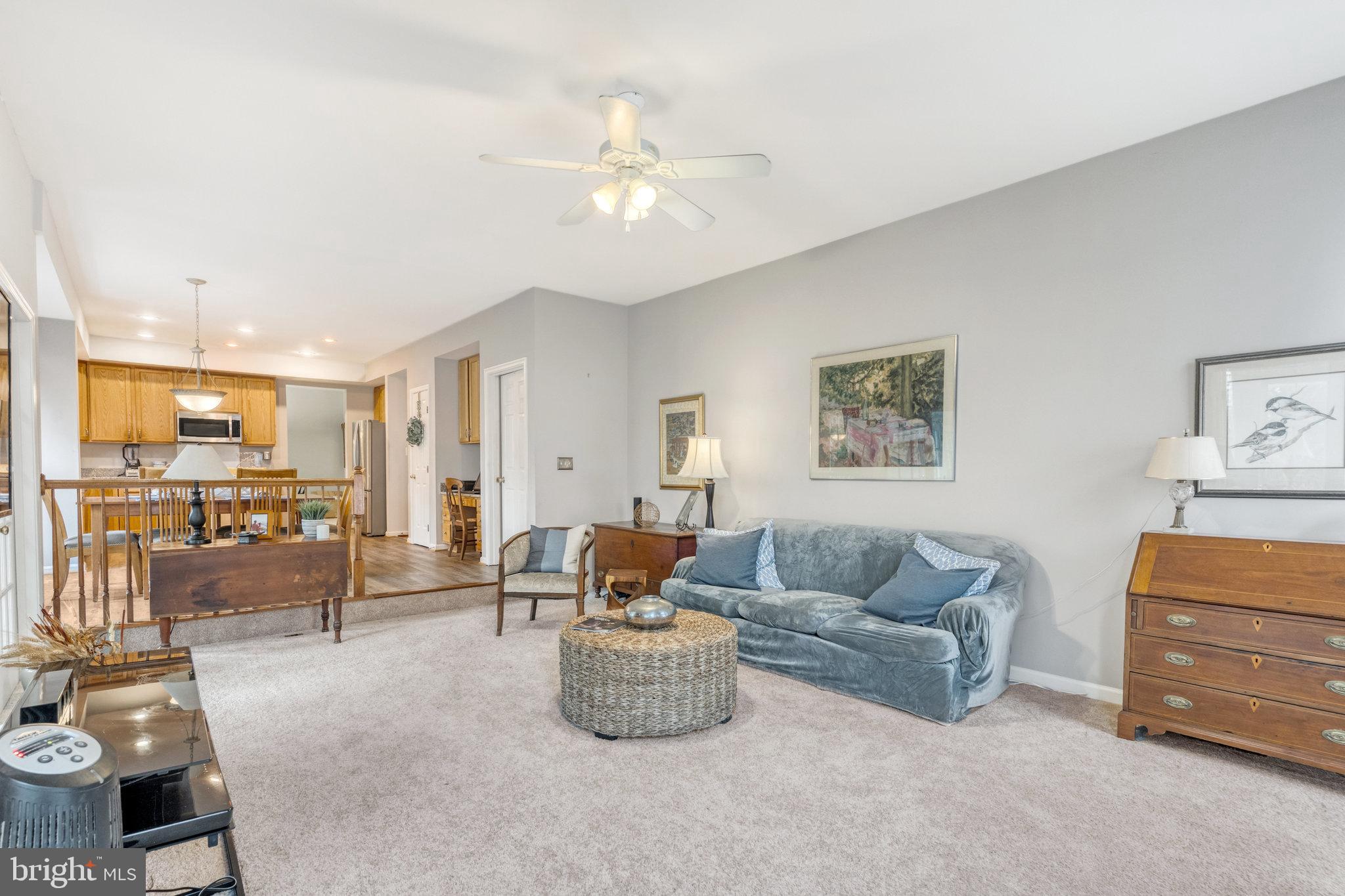 SOUTH RIDING - Residential